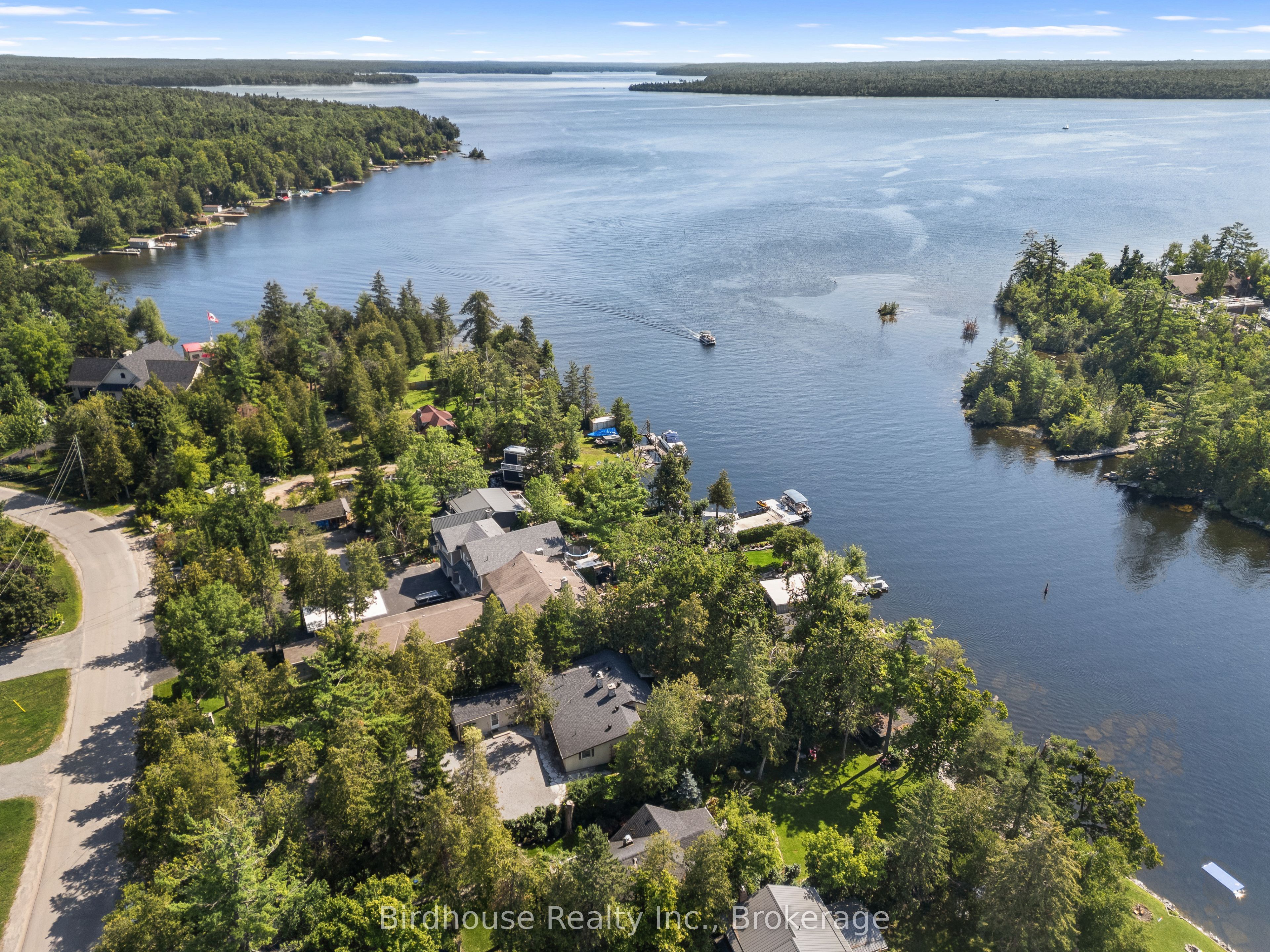 99 Riverside Drive Property Photo 14