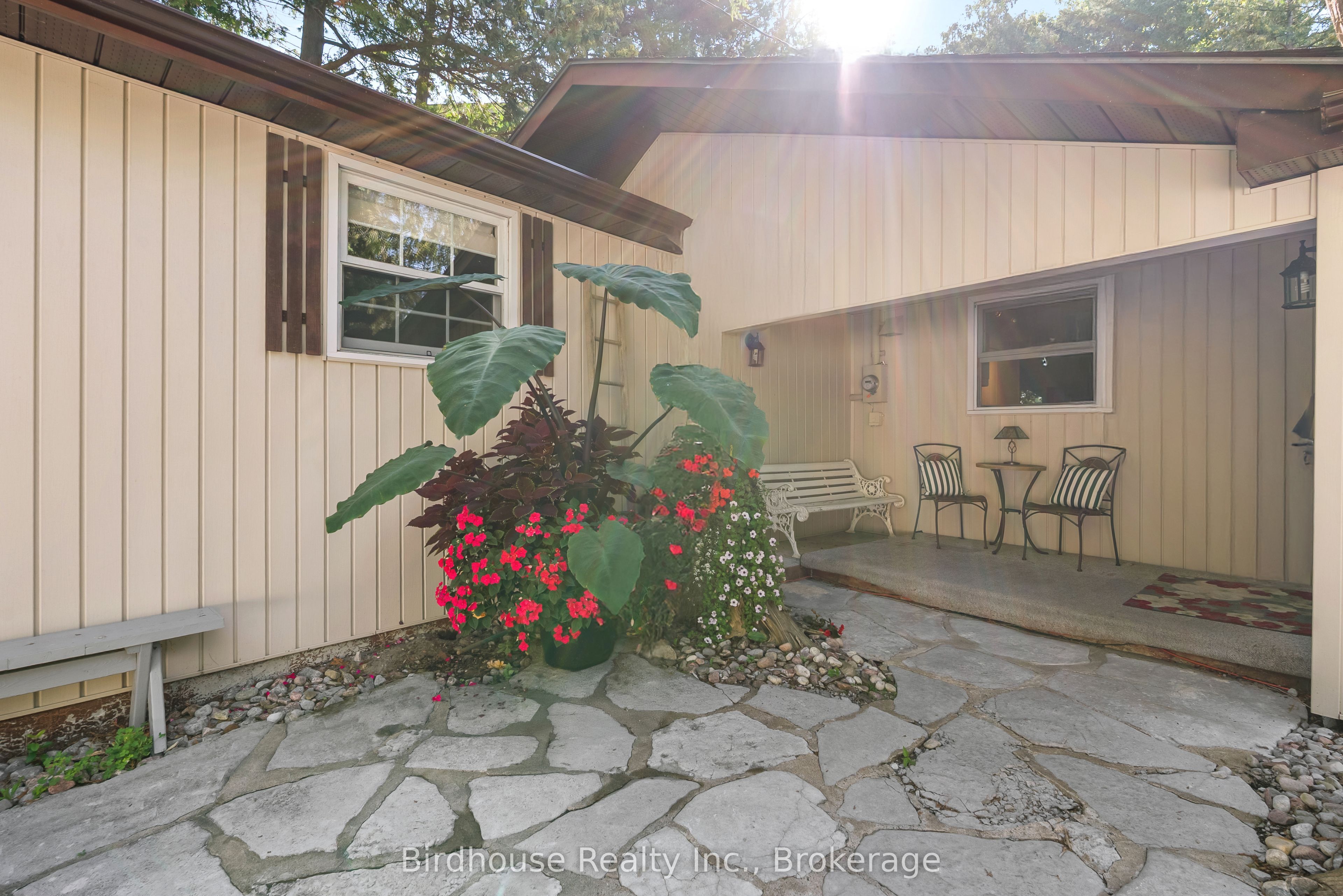 99 Riverside Drive Property Photo 16