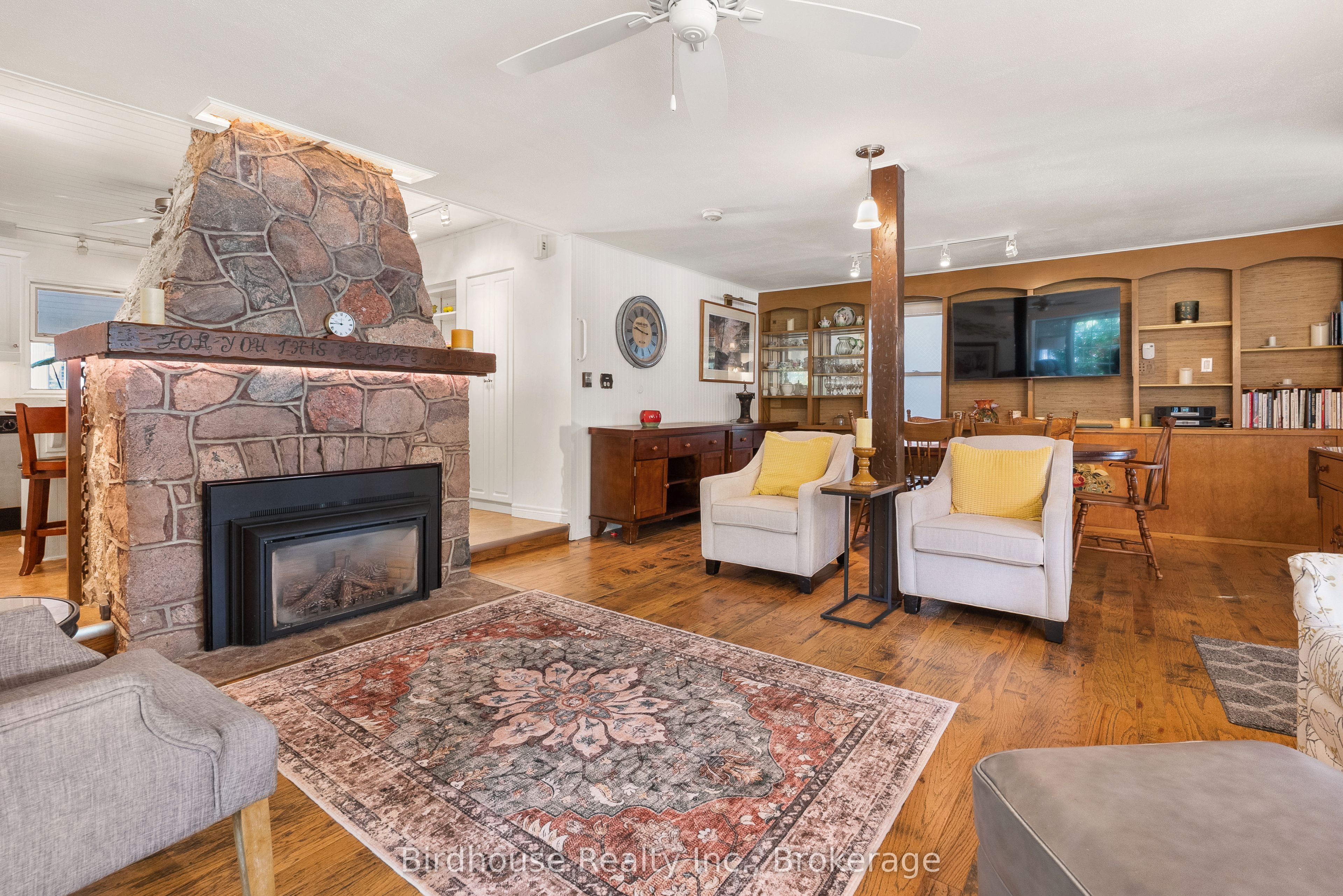 99 Riverside Drive Property Photo 18