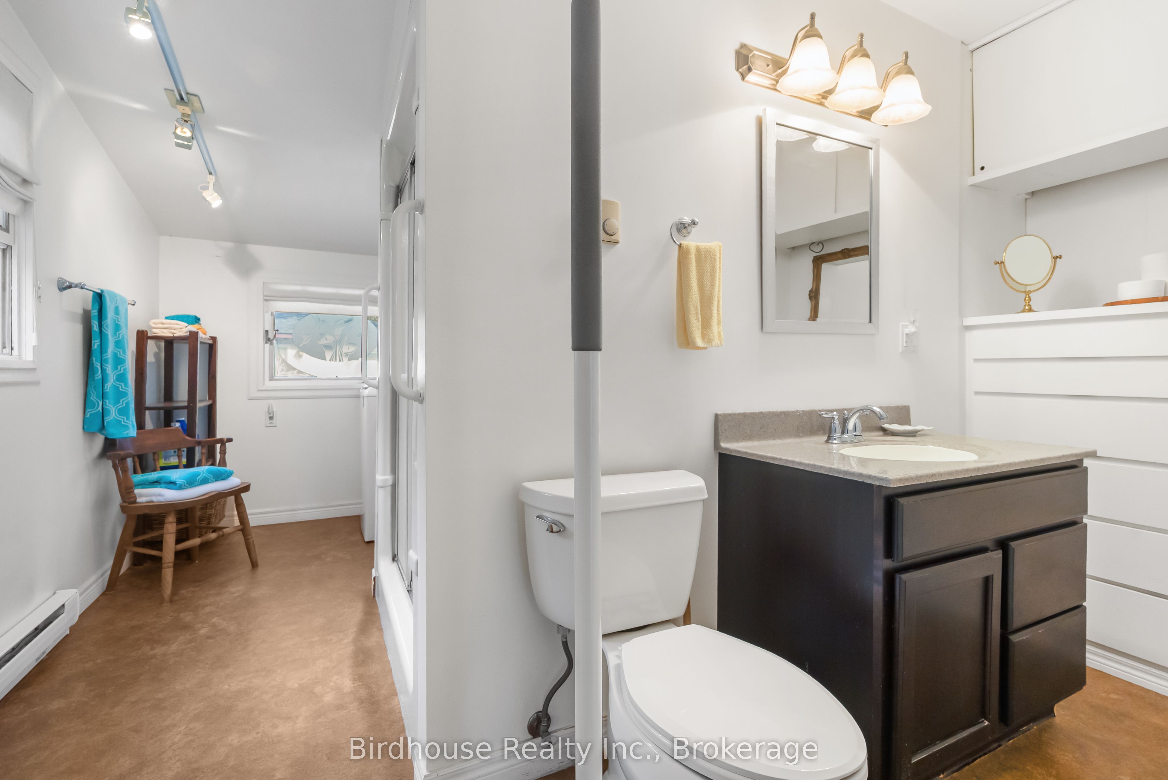 99 Riverside Drive Property Photo 29