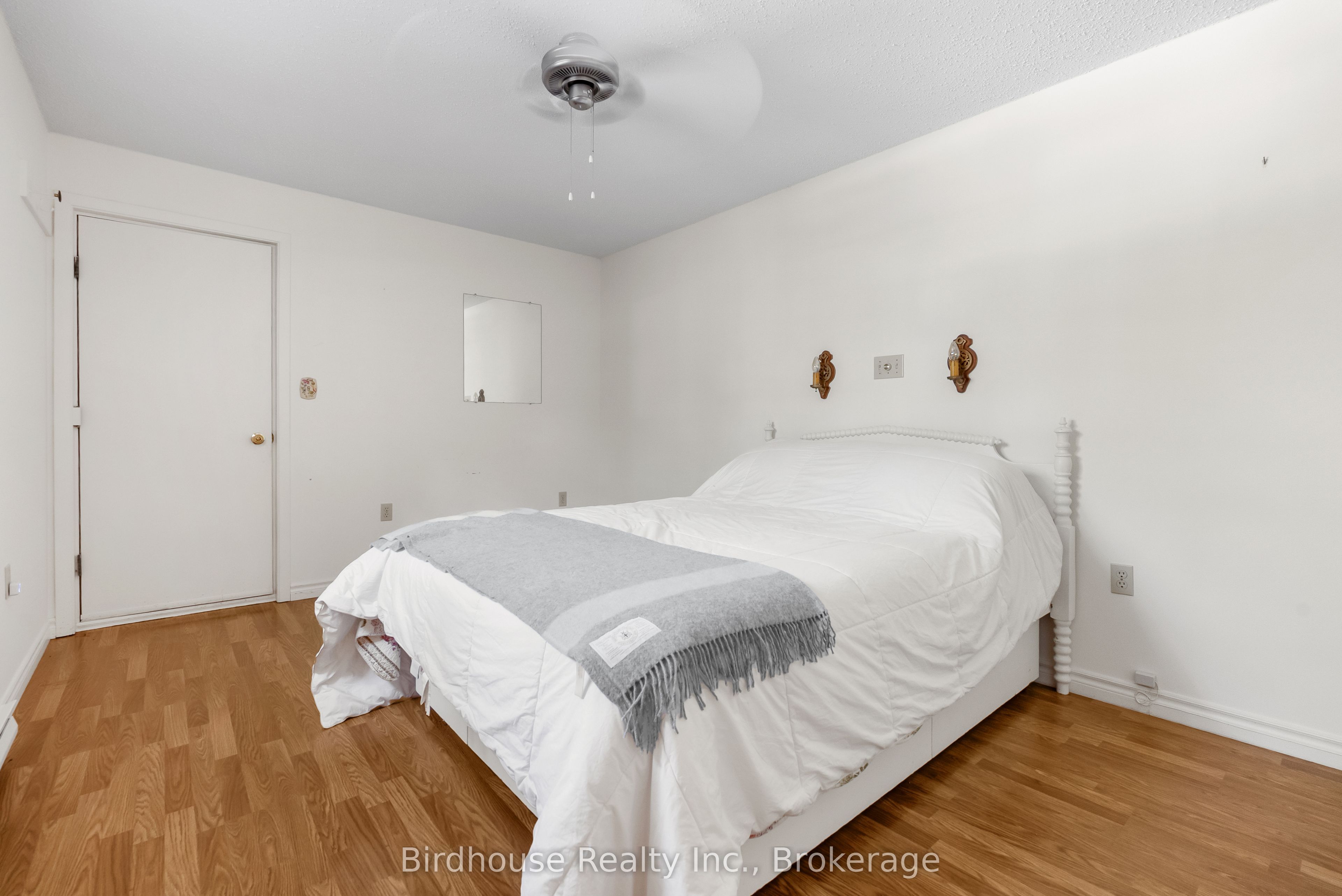 99 Riverside Drive Property Photo 33