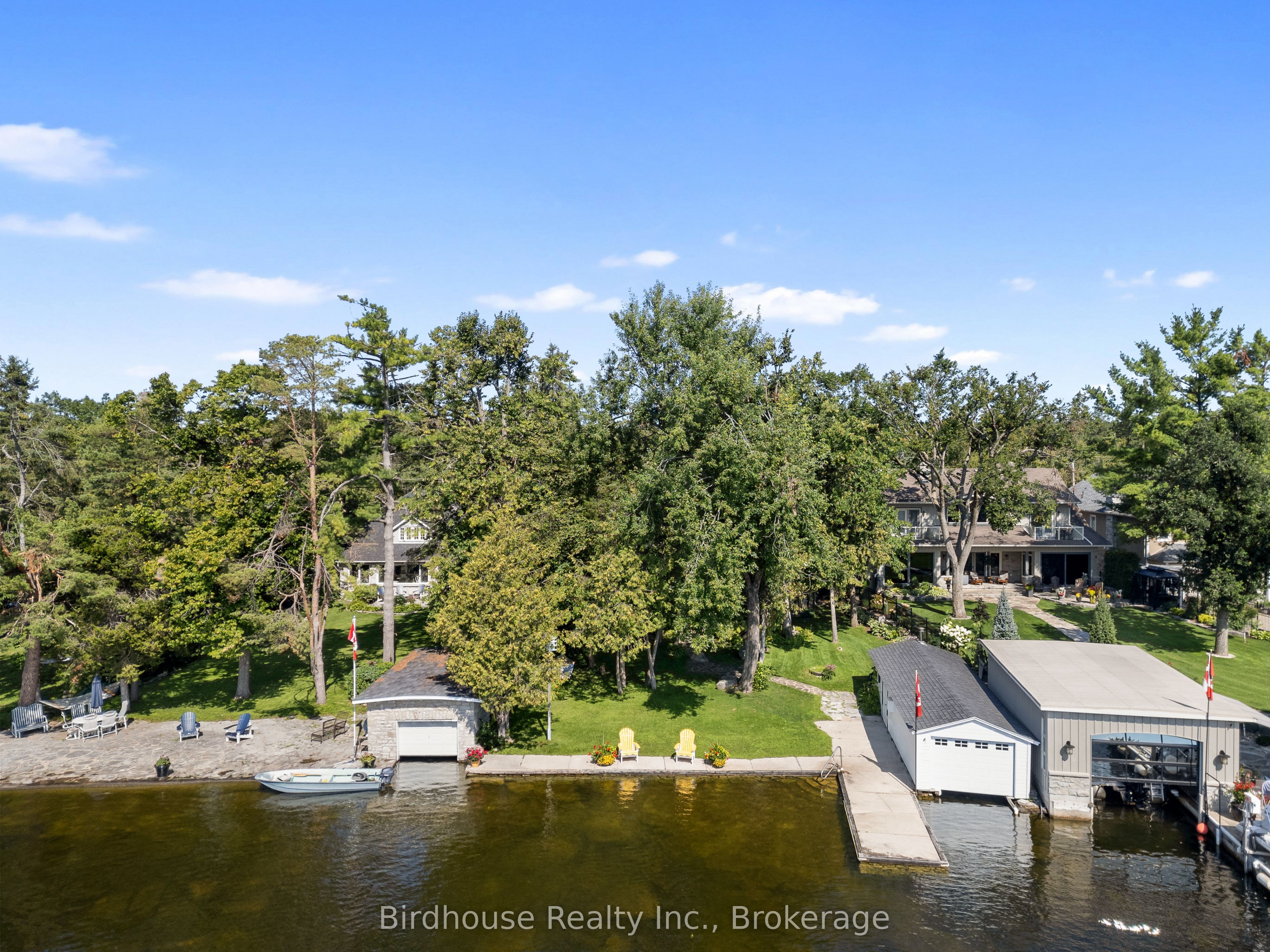 99 Riverside Drive Property Photo 41