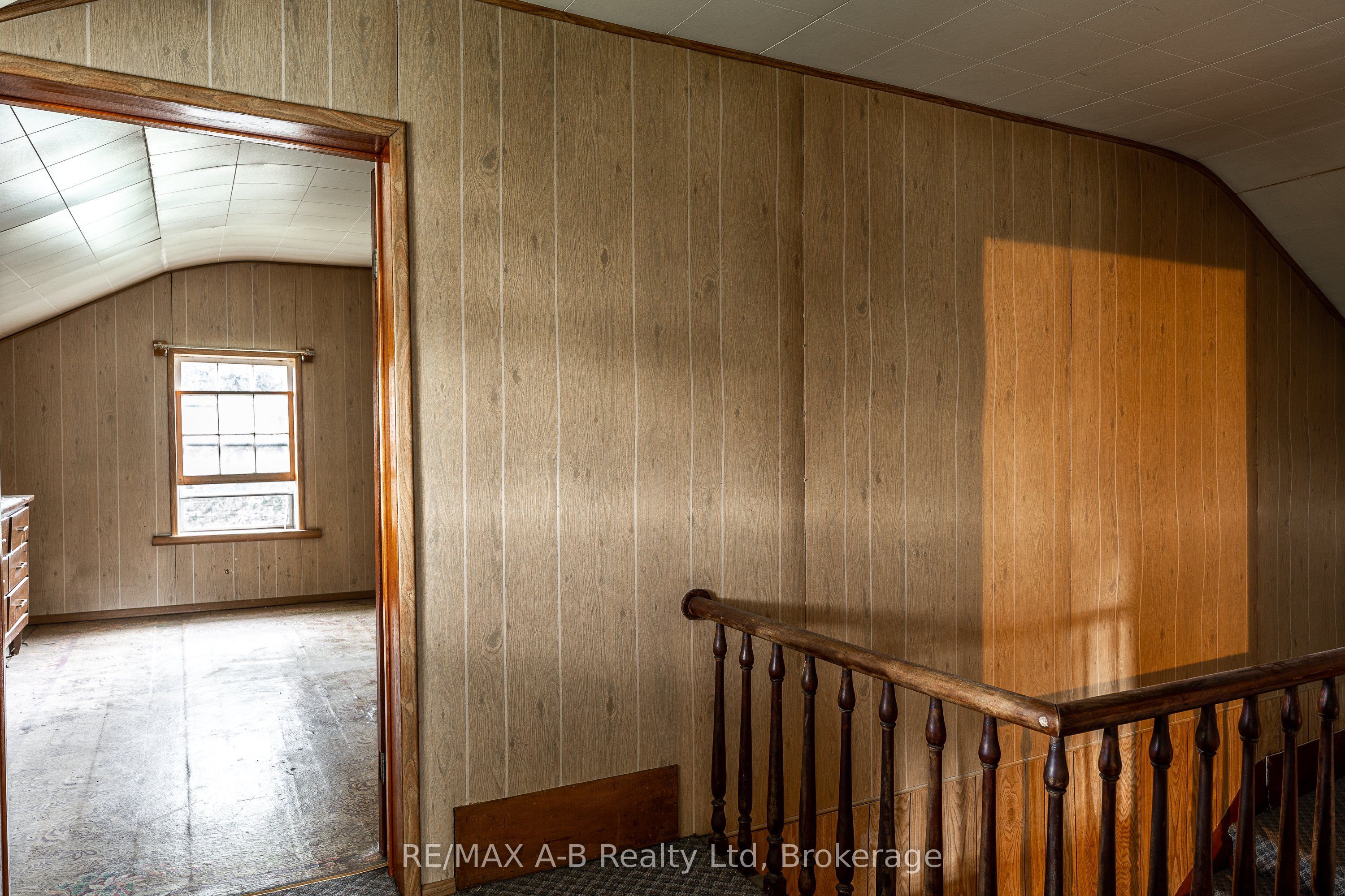 376553 Line 37 Property Photo 39