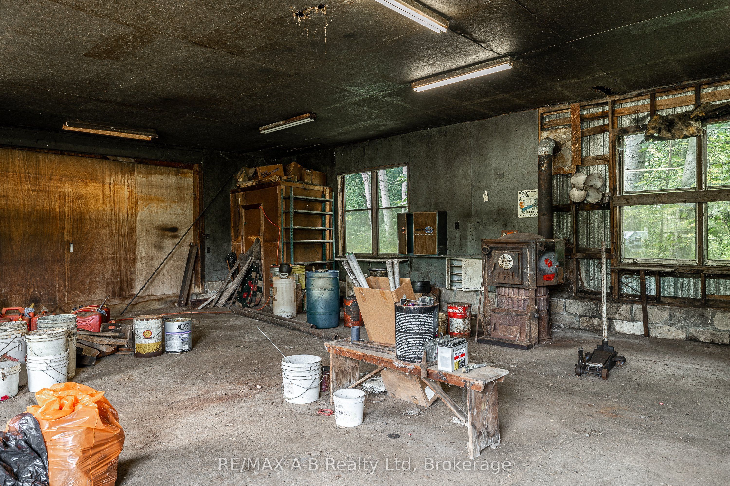 376553 Line 37 Property Photo 45
