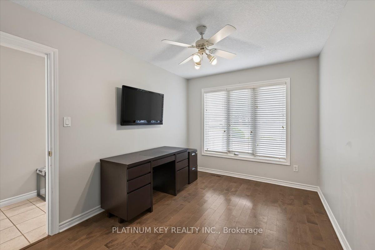 43 Capulet Walk 9 Property Photo 18