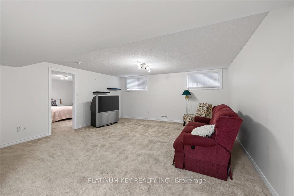 43 Capulet Walk 9 Property Photo 22