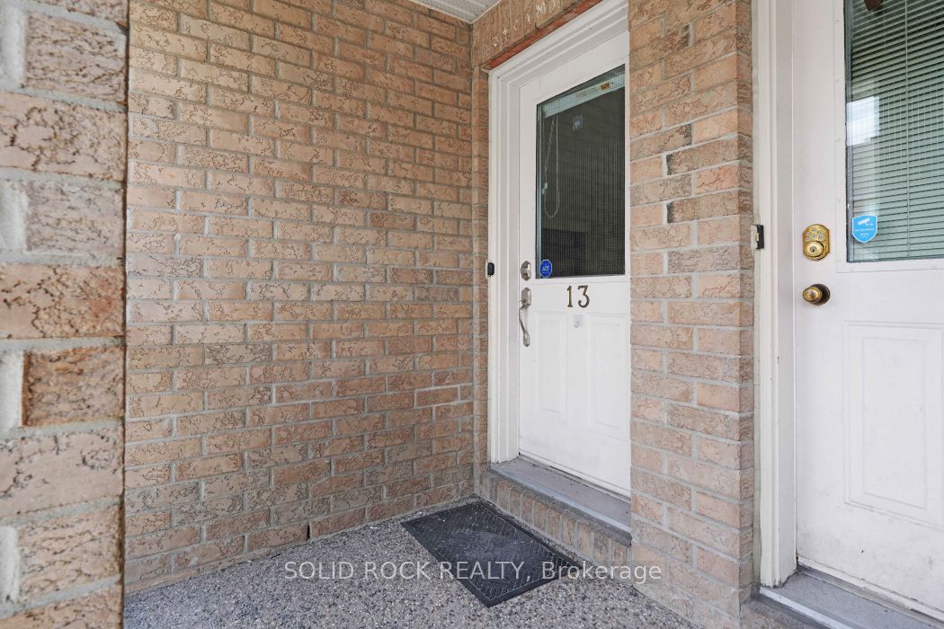 1701 Blohm Drive 13 Property Photo 3