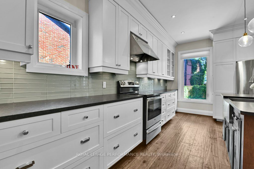 168 Stewart Street Property Photo 10