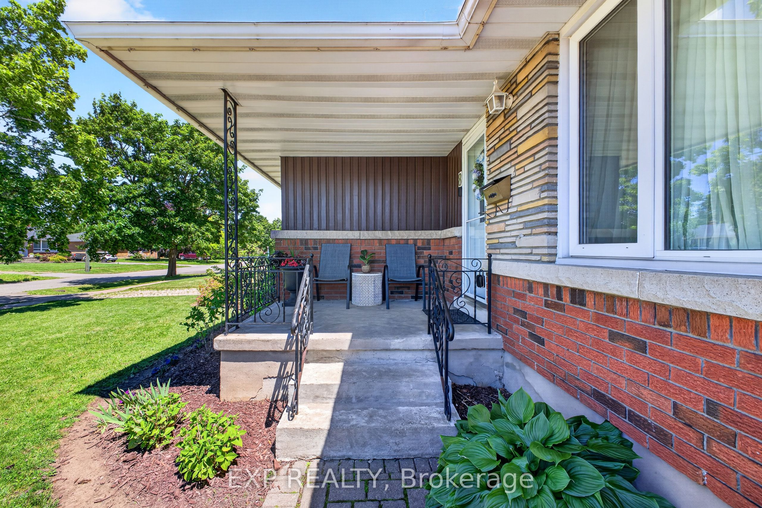 8 Dunraven Avenue Property Photo 8