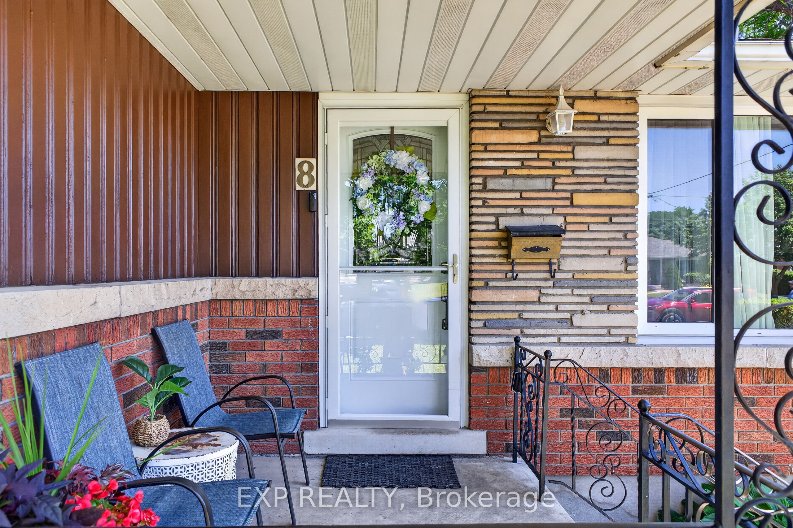 8 Dunraven Avenue Property Photo 9