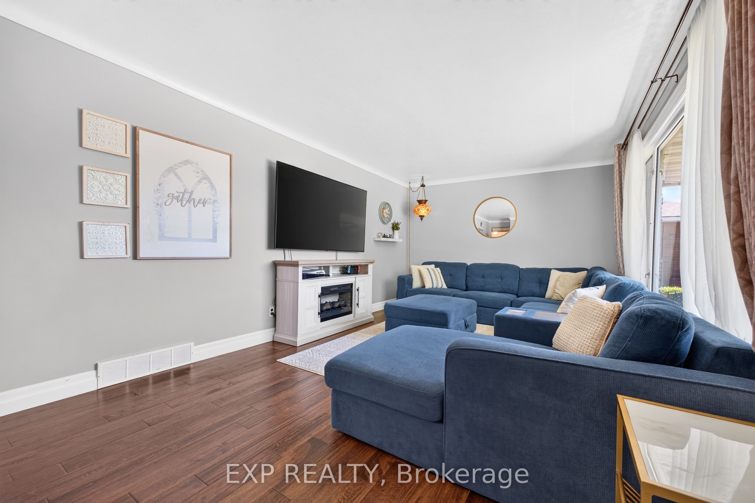 8 Dunraven Avenue Property Photo 11