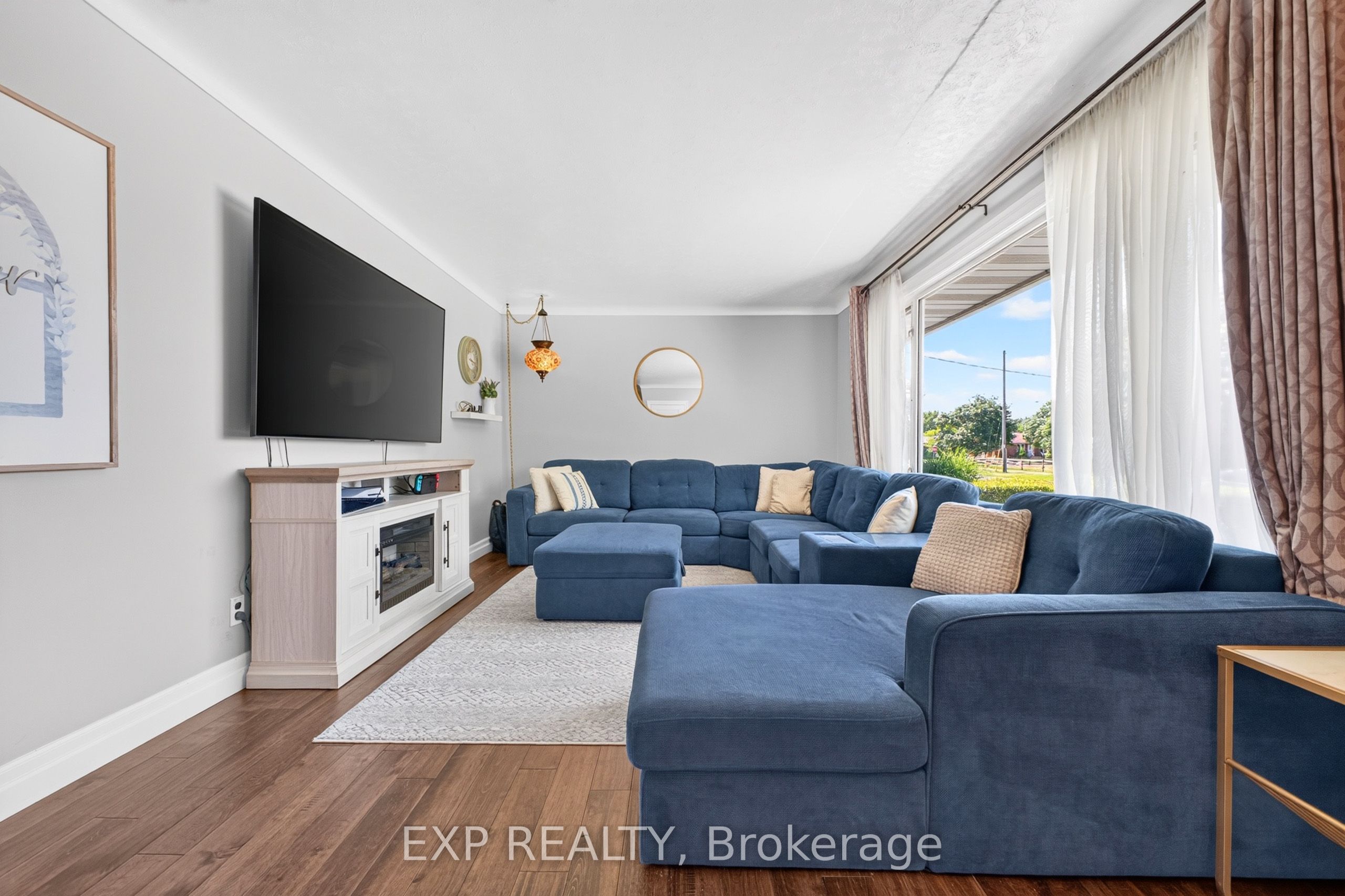 8 Dunraven Avenue Property Photo 12