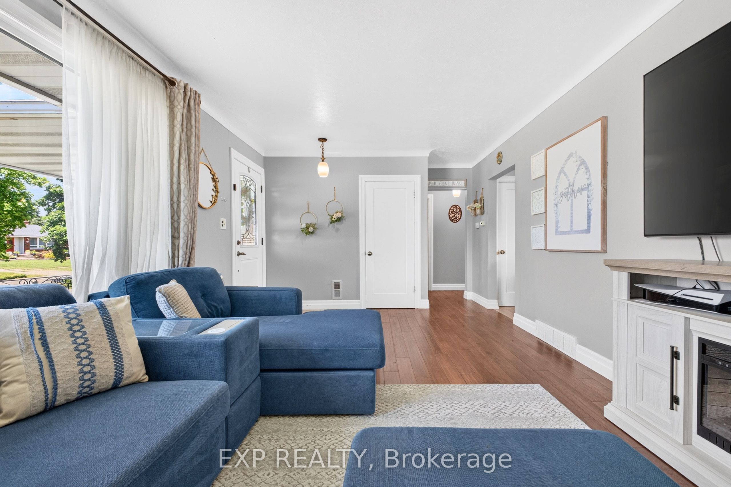 8 Dunraven Avenue Property Photo 14
