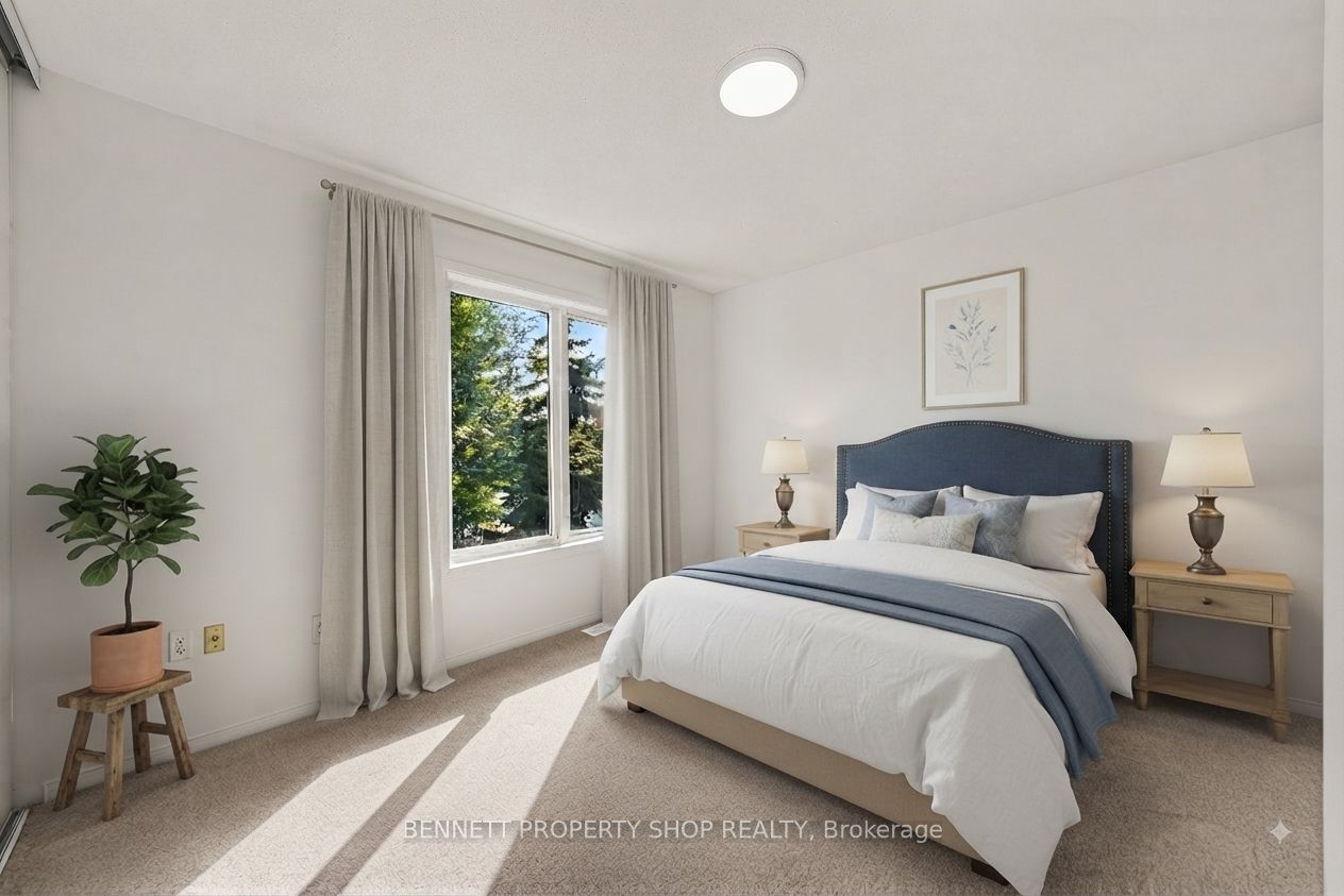 203 Harbour View Street Property Photo 10
