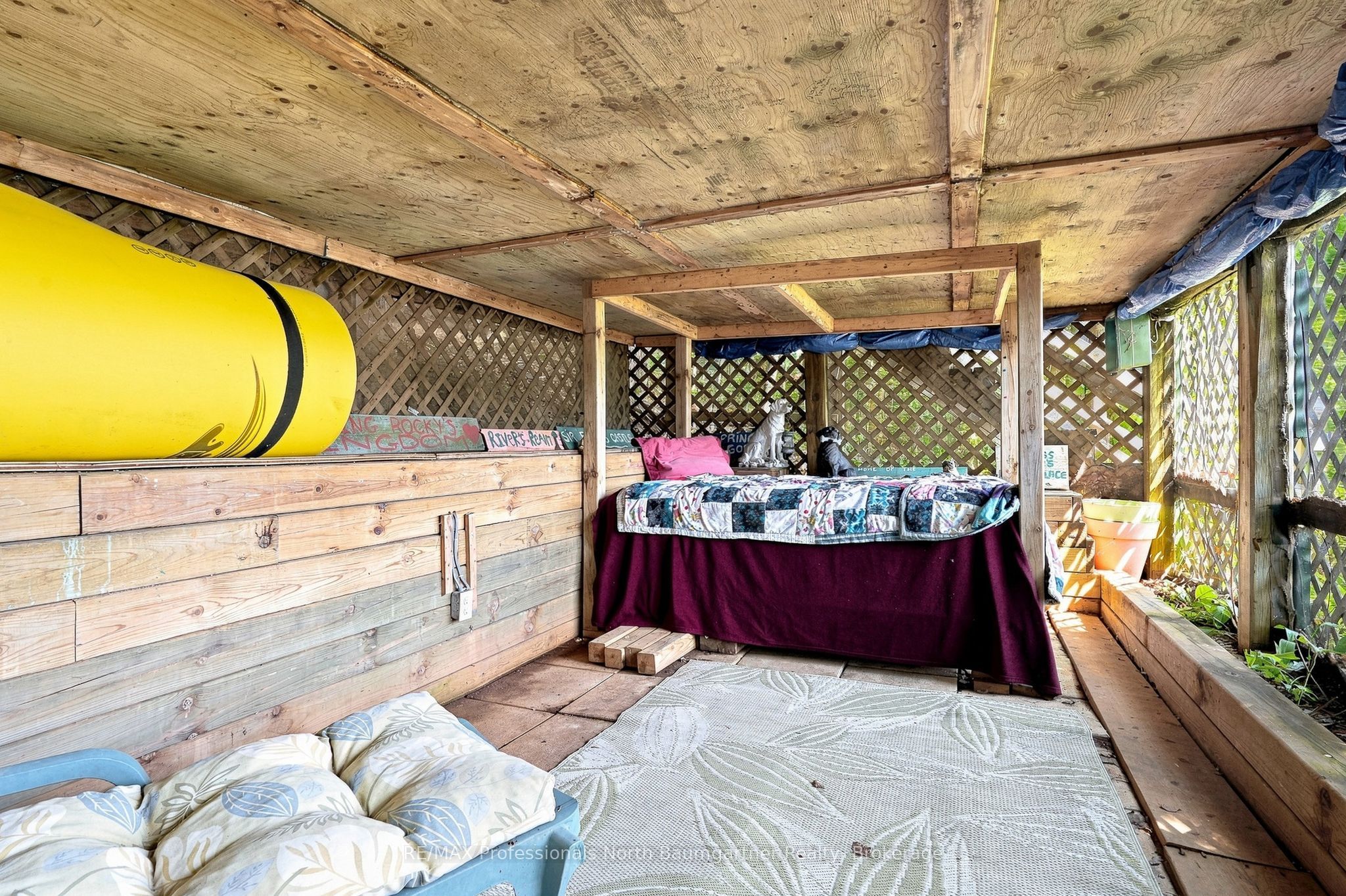 2020 Alsop Road Property Photo 37
