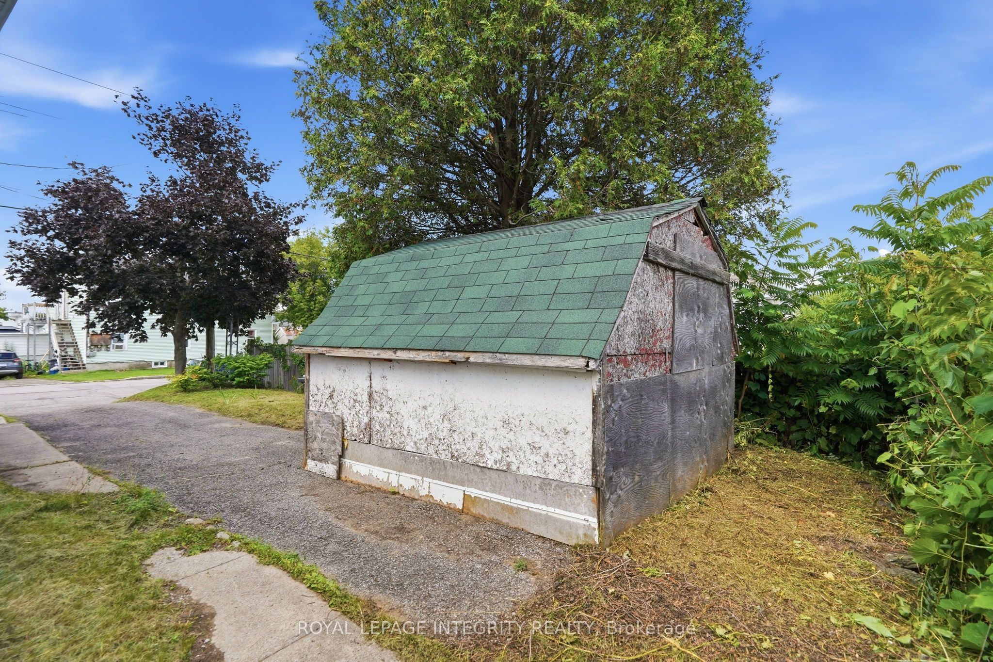 263 Bertha Street Property Photo 32