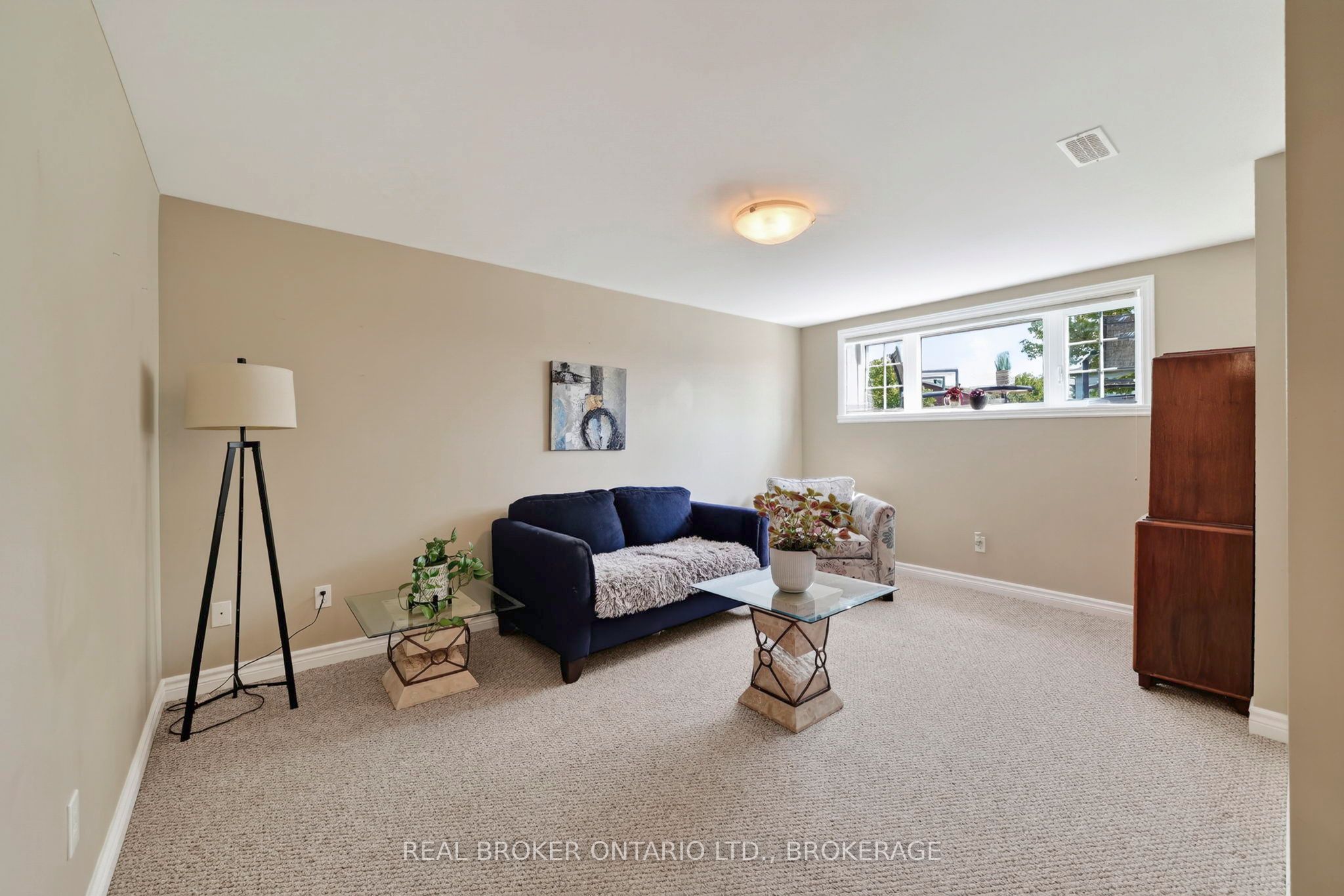 3320 Northdale Drive Property Photo 14