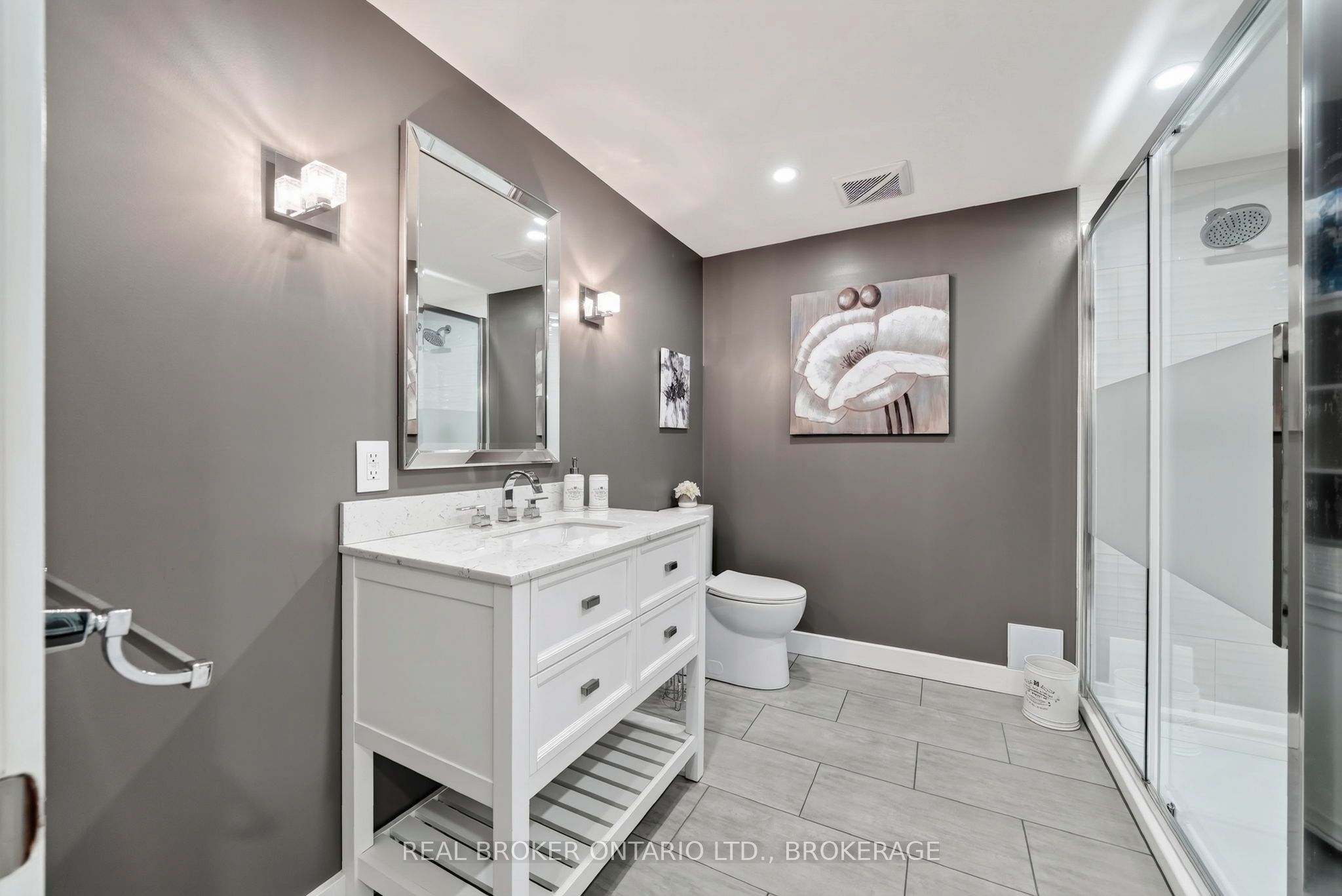 3320 Northdale Drive Property Photo 16
