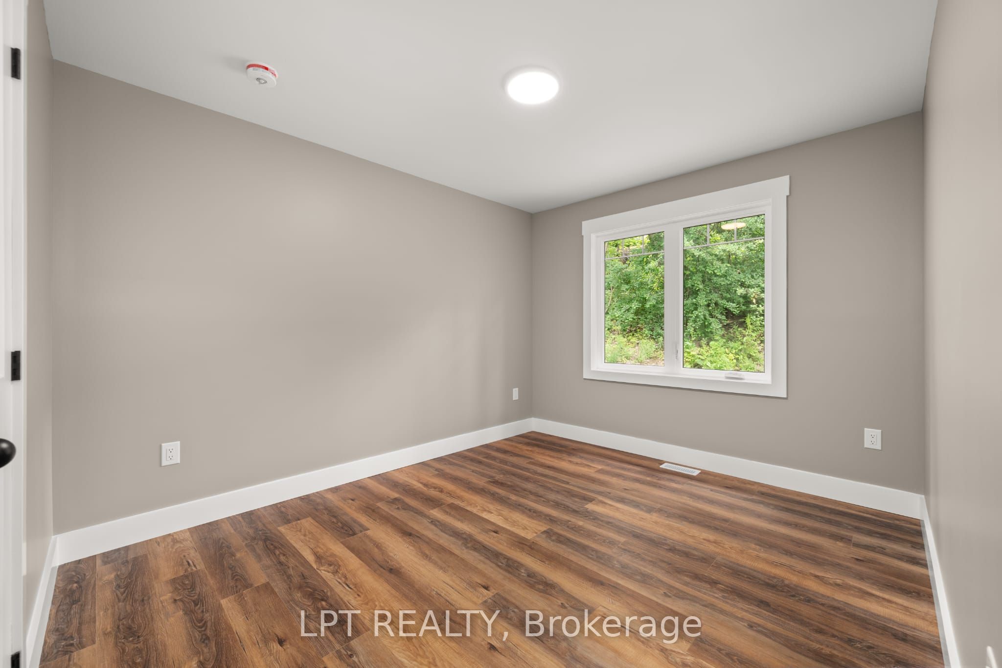 29 Pavillion Road Property Photo 17