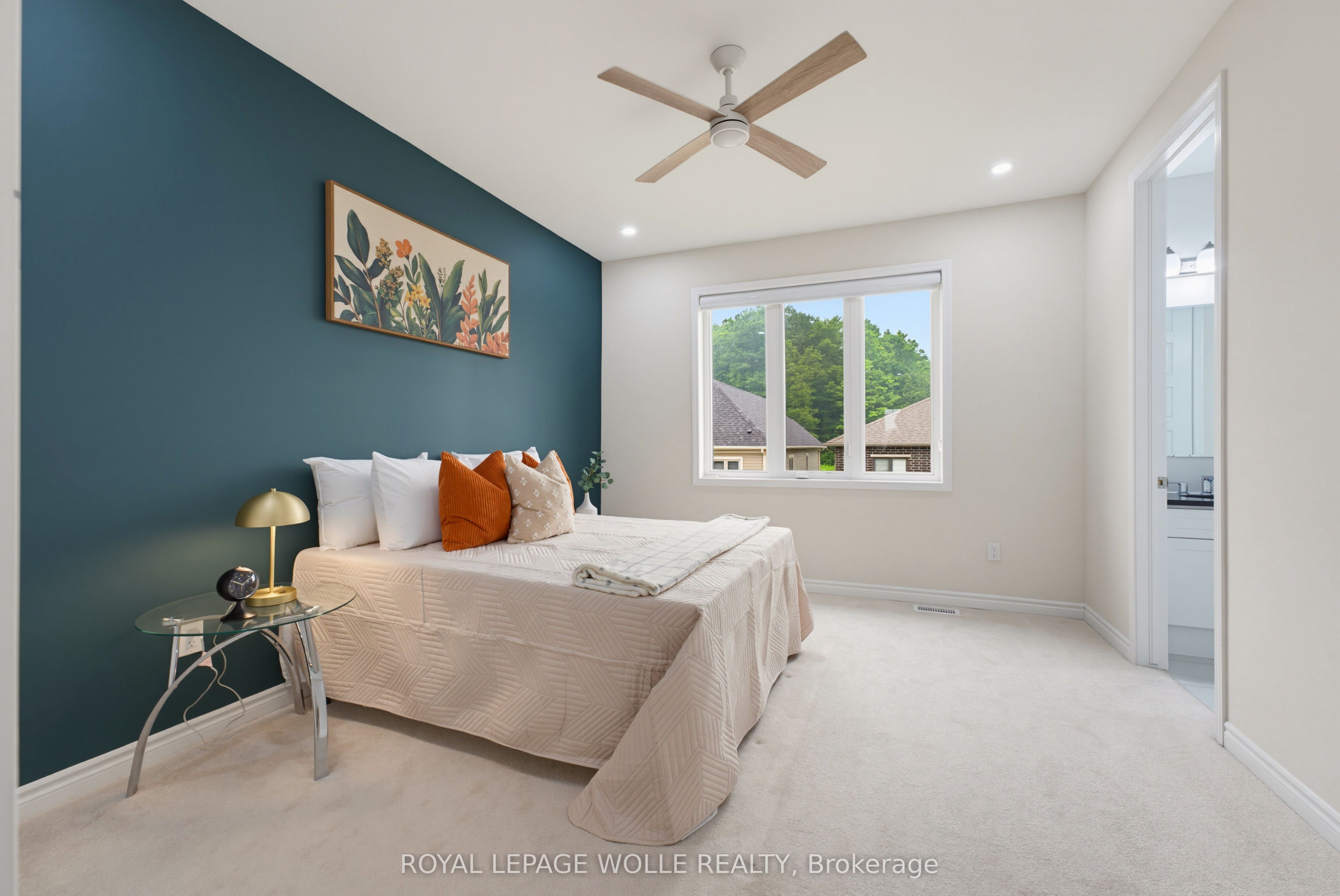 6 Milt Schmidt Street Property Photo 17
