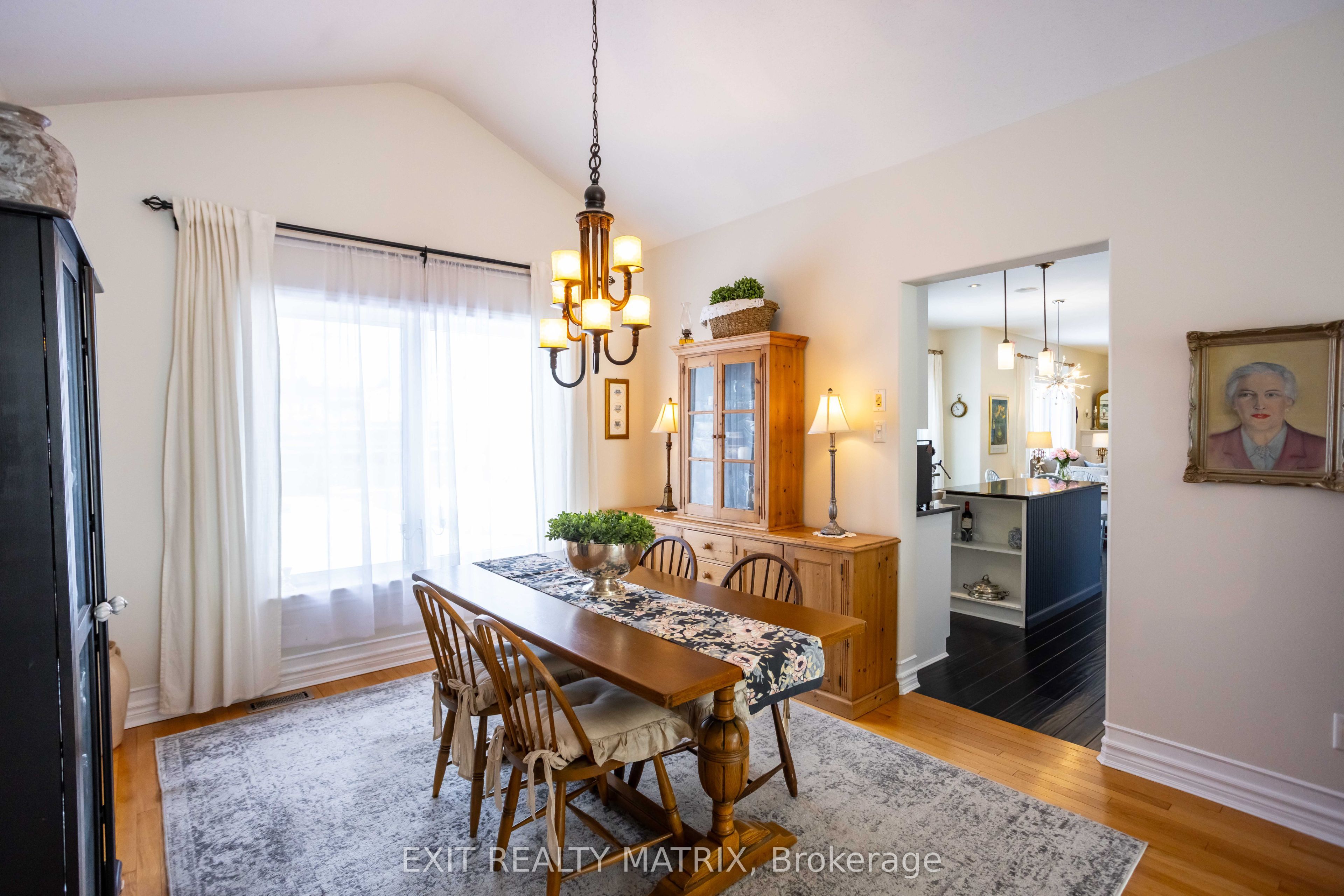 48 De La Rive Drive Property Photo 9