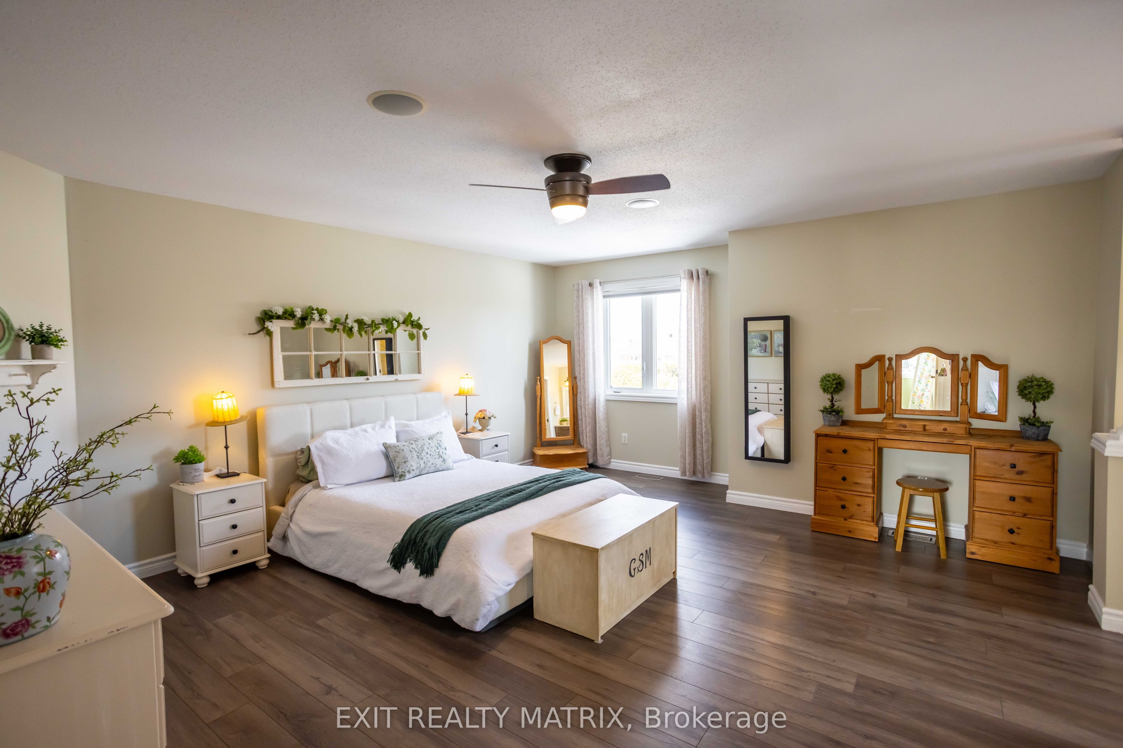 48 De La Rive Drive Property Photo 21