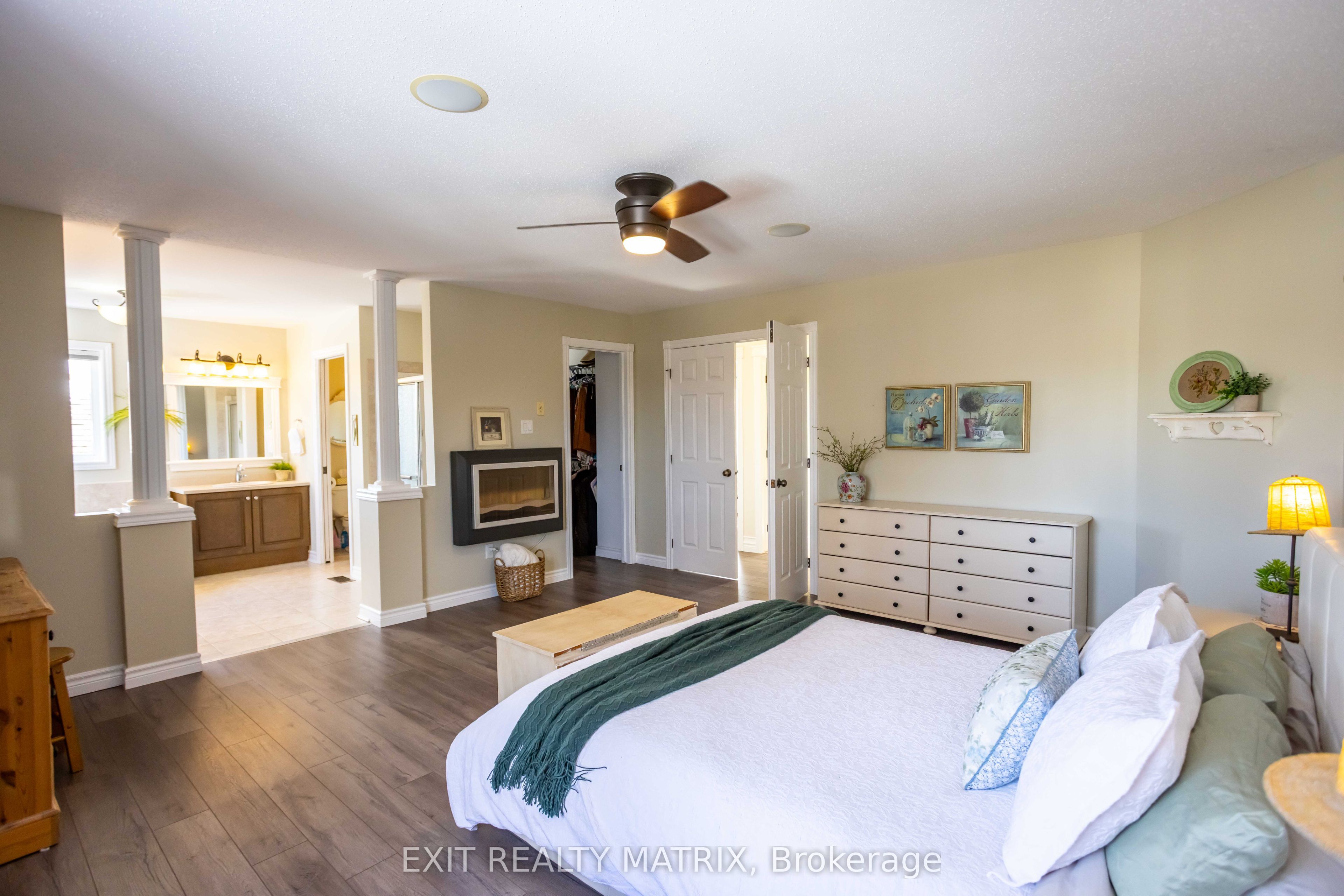 48 De La Rive Drive Property Photo 23
