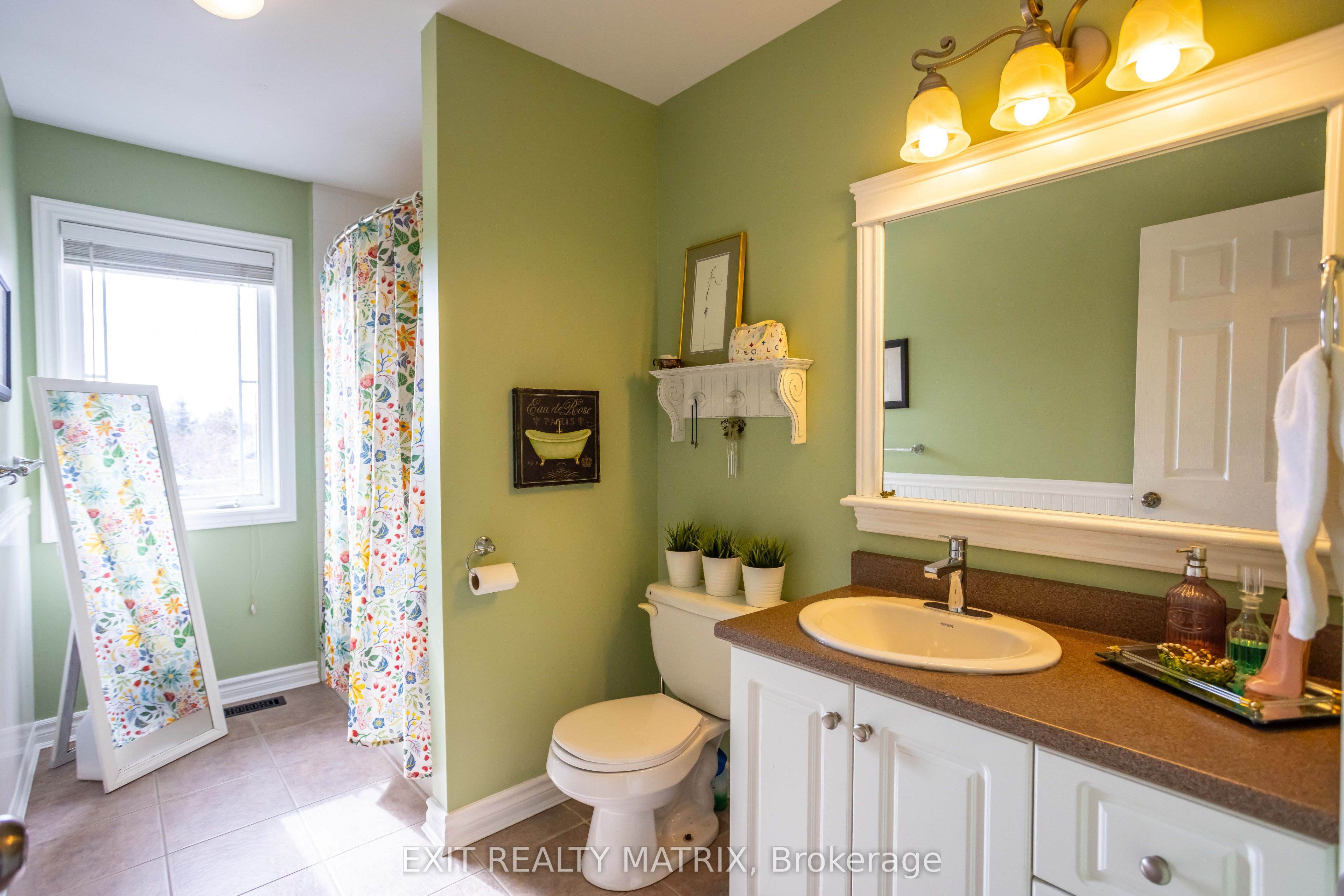 48 De La Rive Drive Property Photo 32