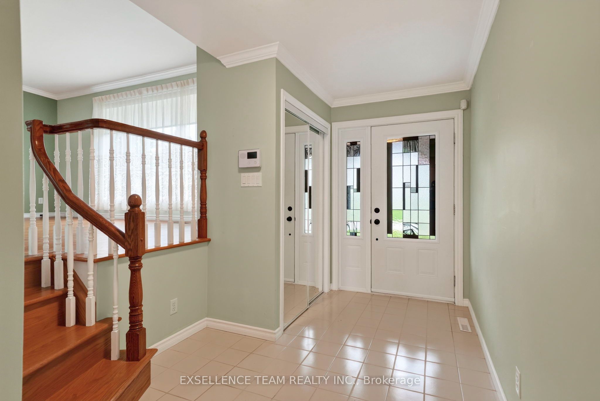 1518 Blakely Drive Property Photo 3