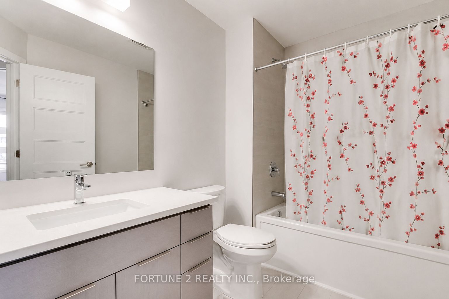 3380 Singleton Avenue 80 Property Photo 7