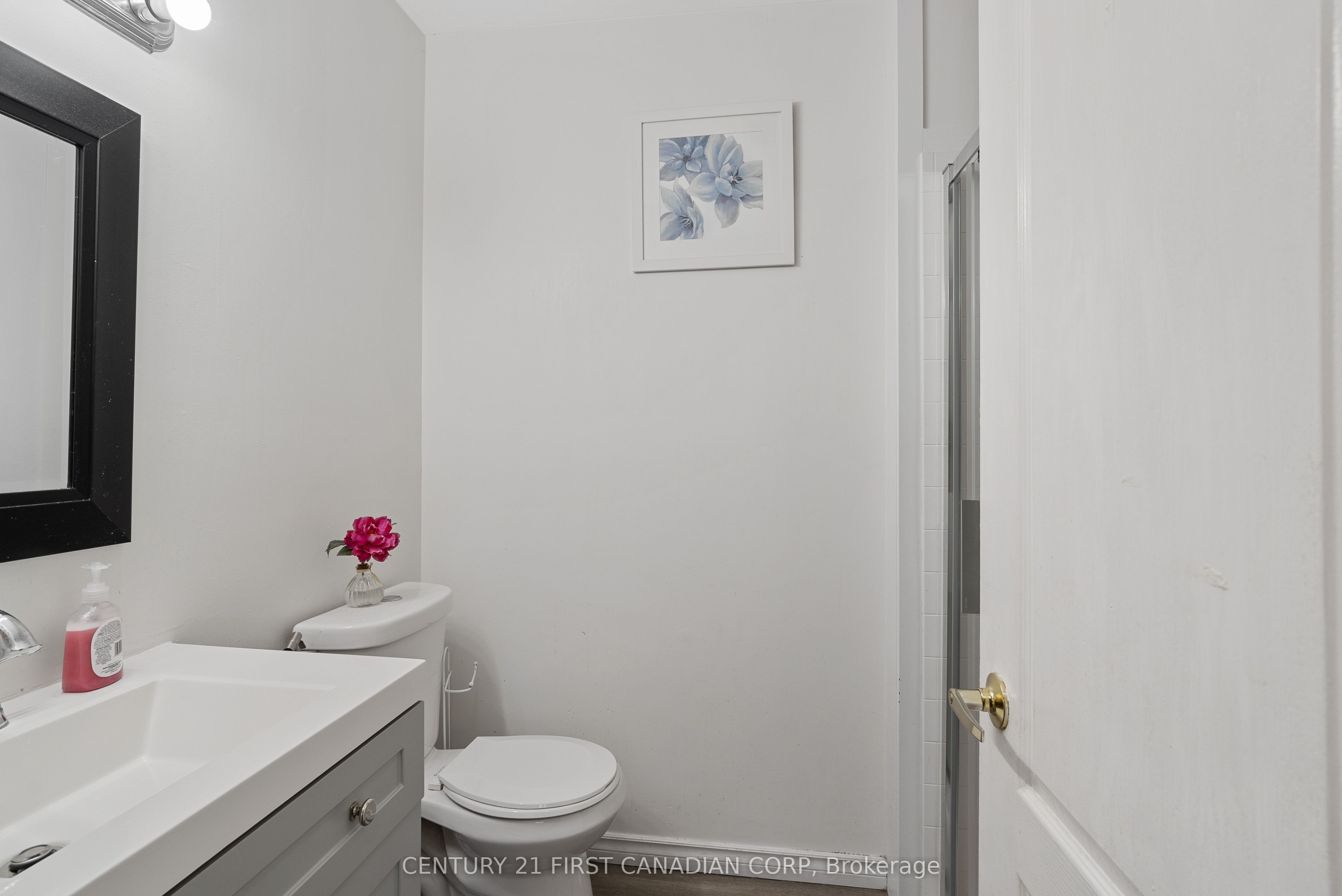 54 Brennan Drive N Property Photo 15