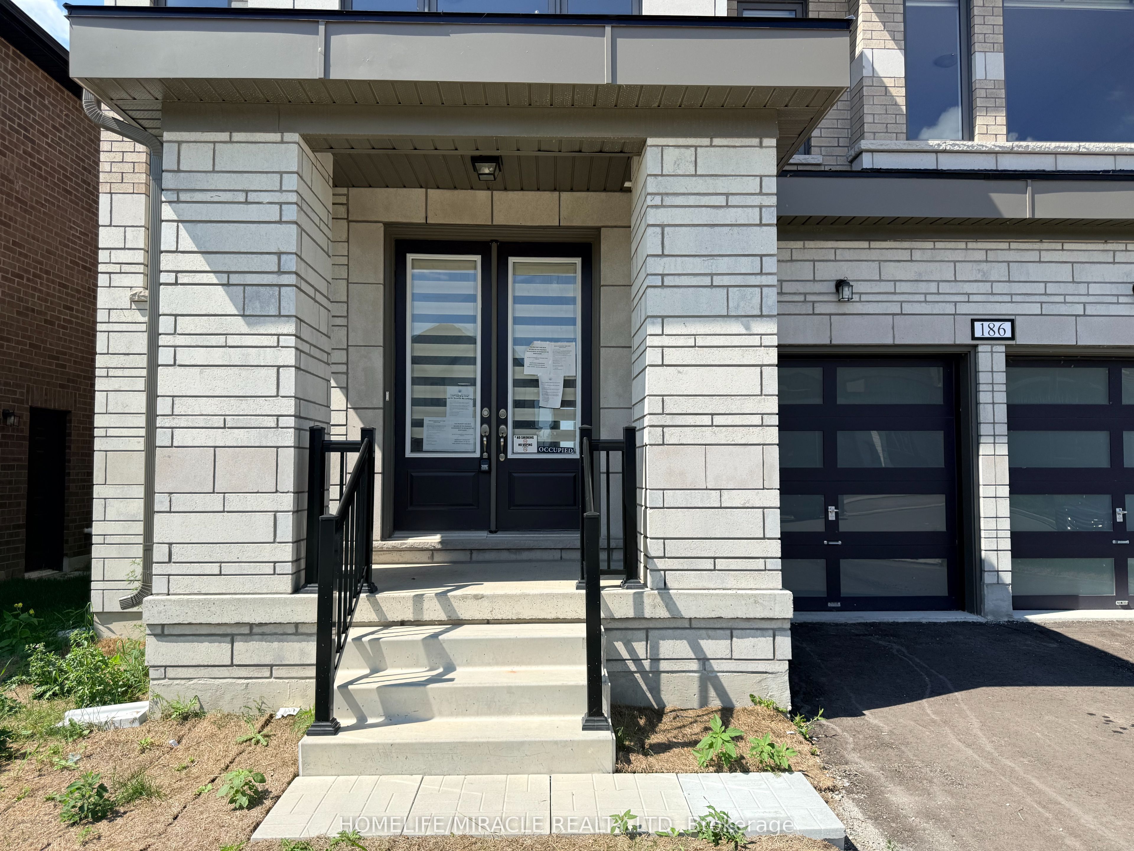 186 St Joseph Road Property Photo 3
