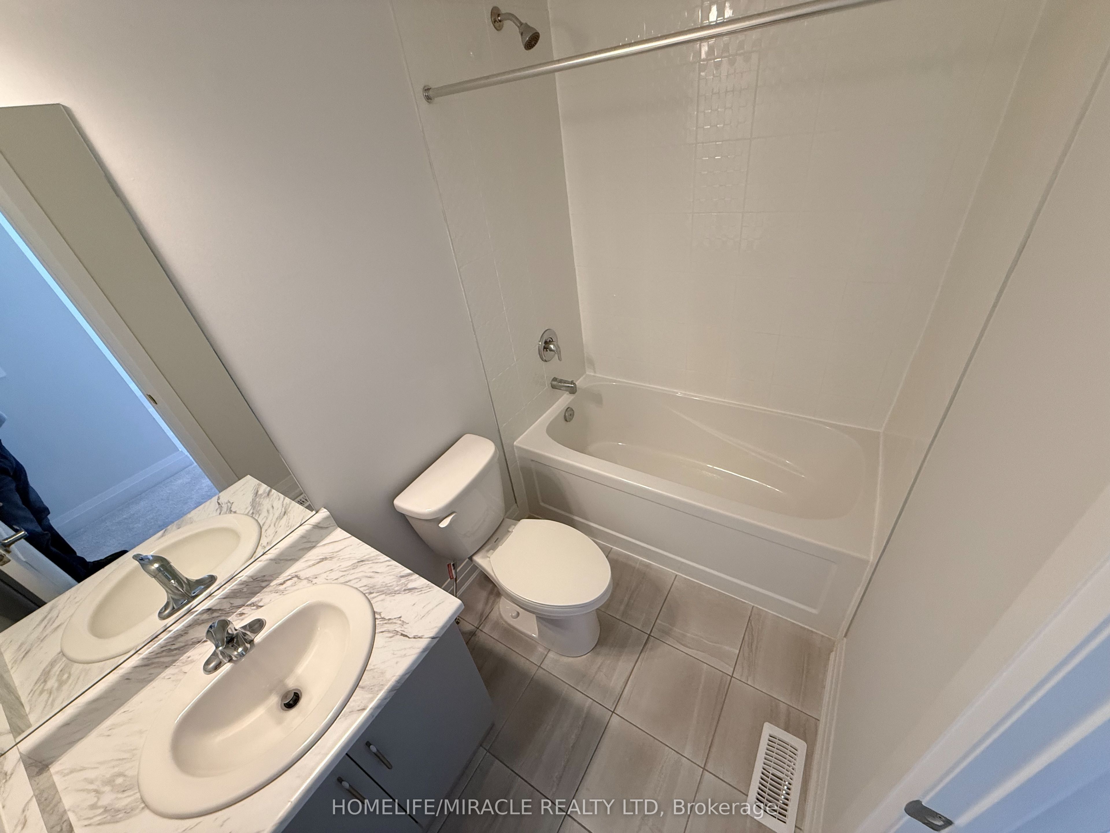 186 St Joseph Road Property Photo 31