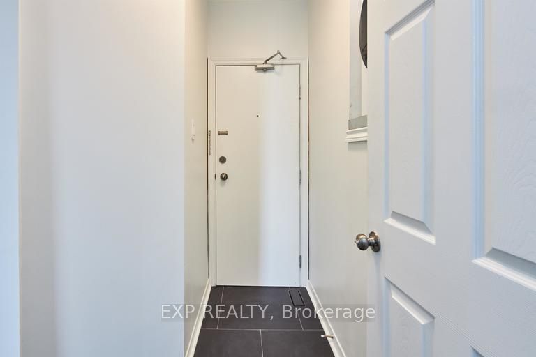 331 Catherine Street C Property Photo 10