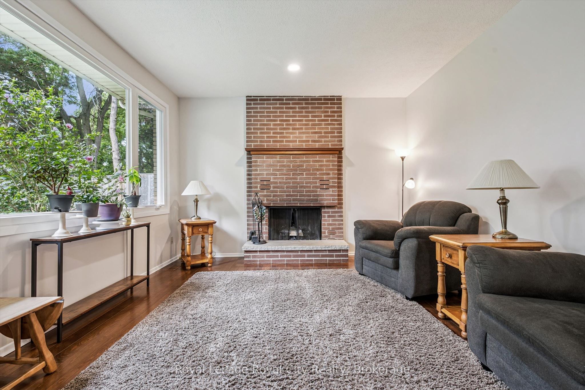 8 Berkley Place Property Photo 6
