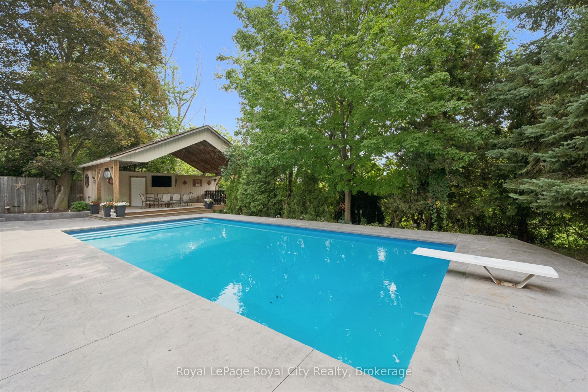 8 Berkley Place Property Photo 21