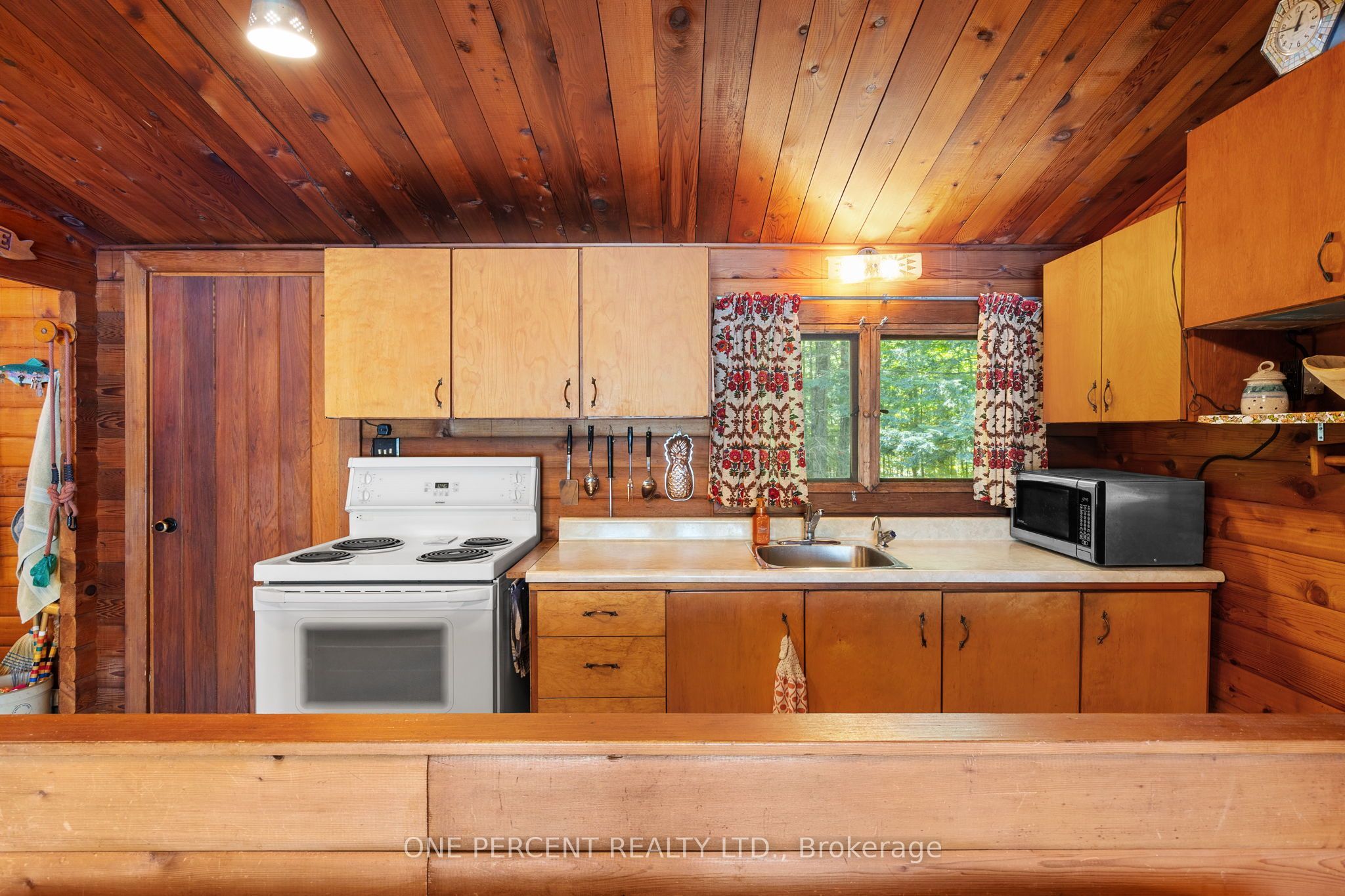 1143 Butterfly Road Property Photo 14