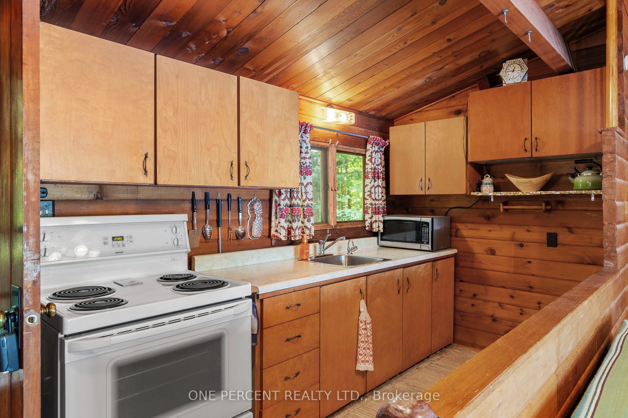 1143 Butterfly Road Property Photo 15