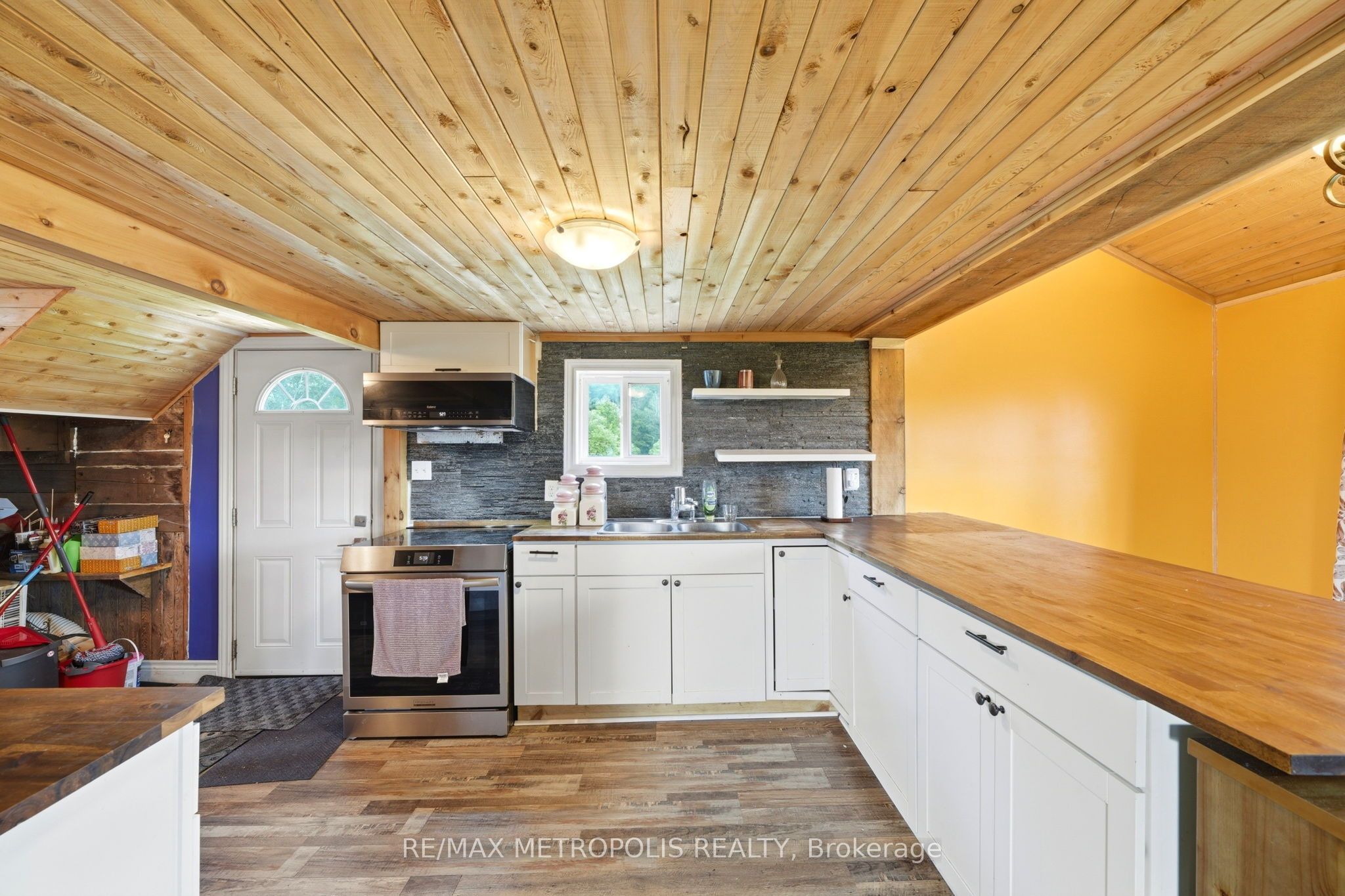 532 Mitchell Road Property Photo 10