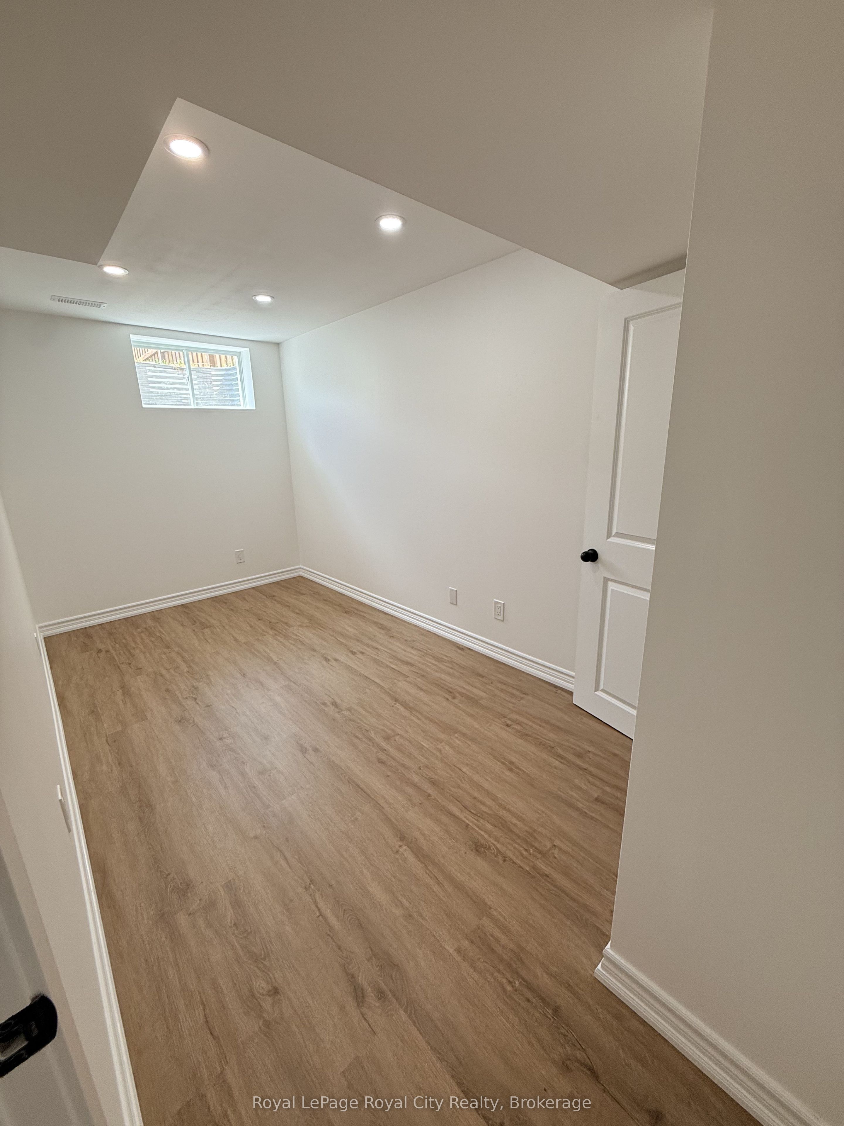 34 John Brabson Crescent Property Photo 5