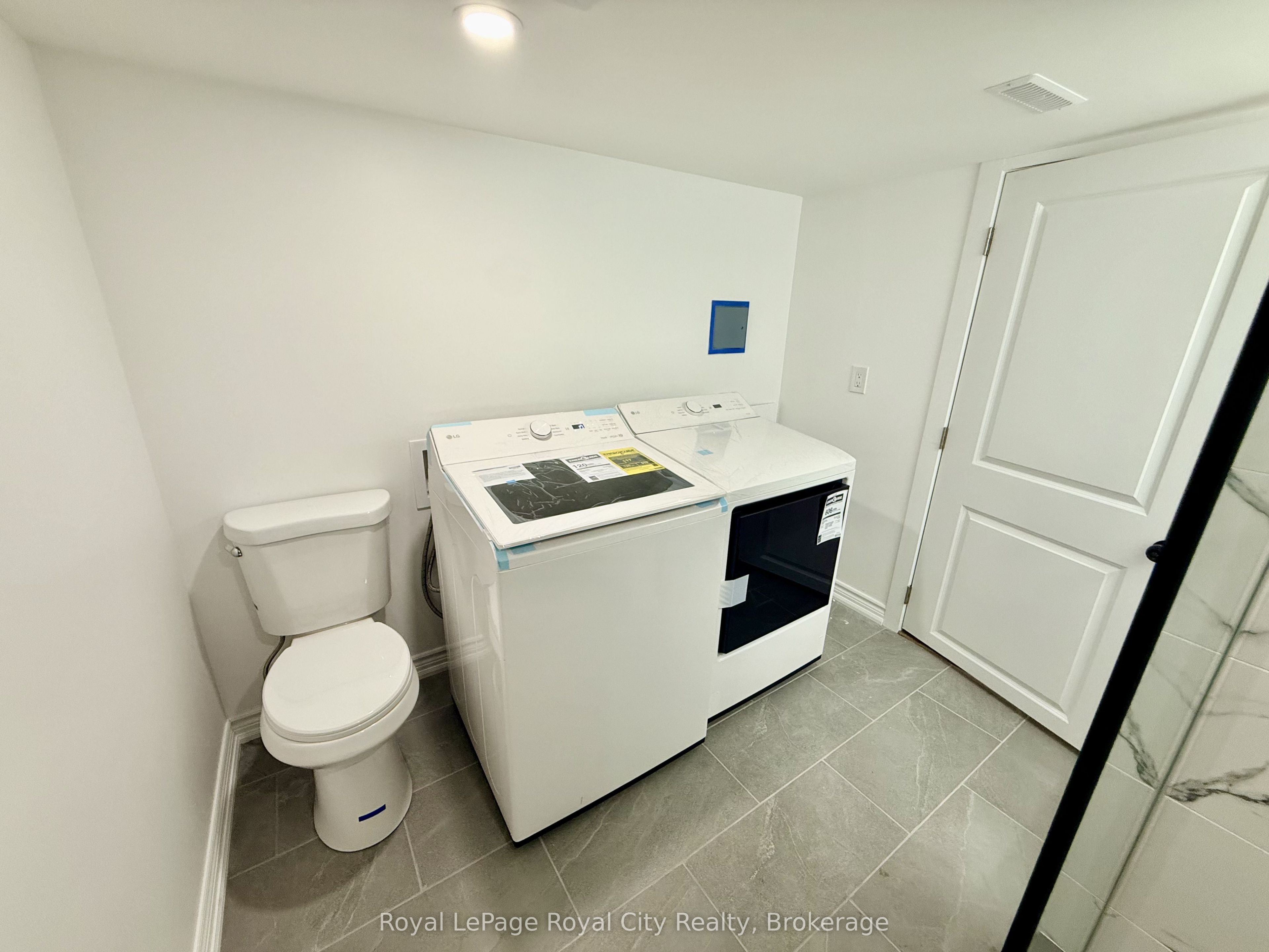 34 John Brabson Crescent Property Photo 7