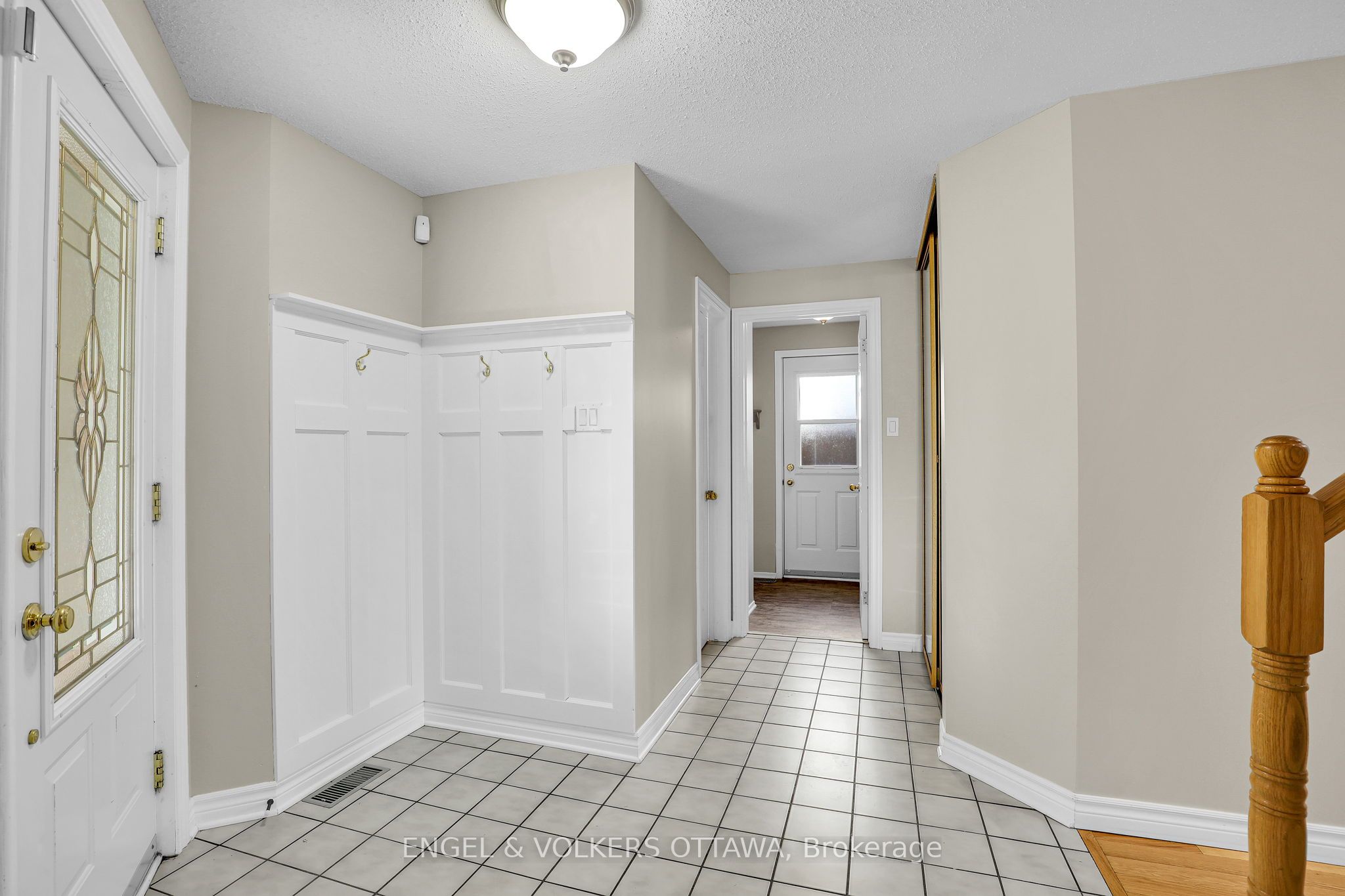 28 Weybridge Drive Property Photo 7