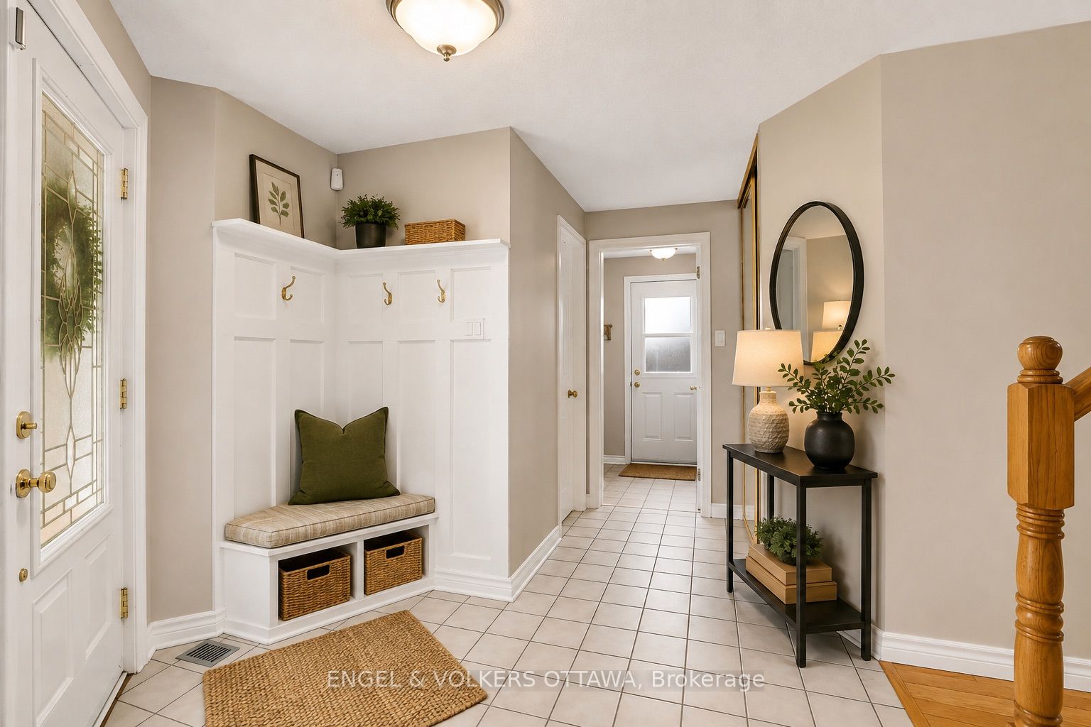 28 Weybridge Drive Property Photo 8
