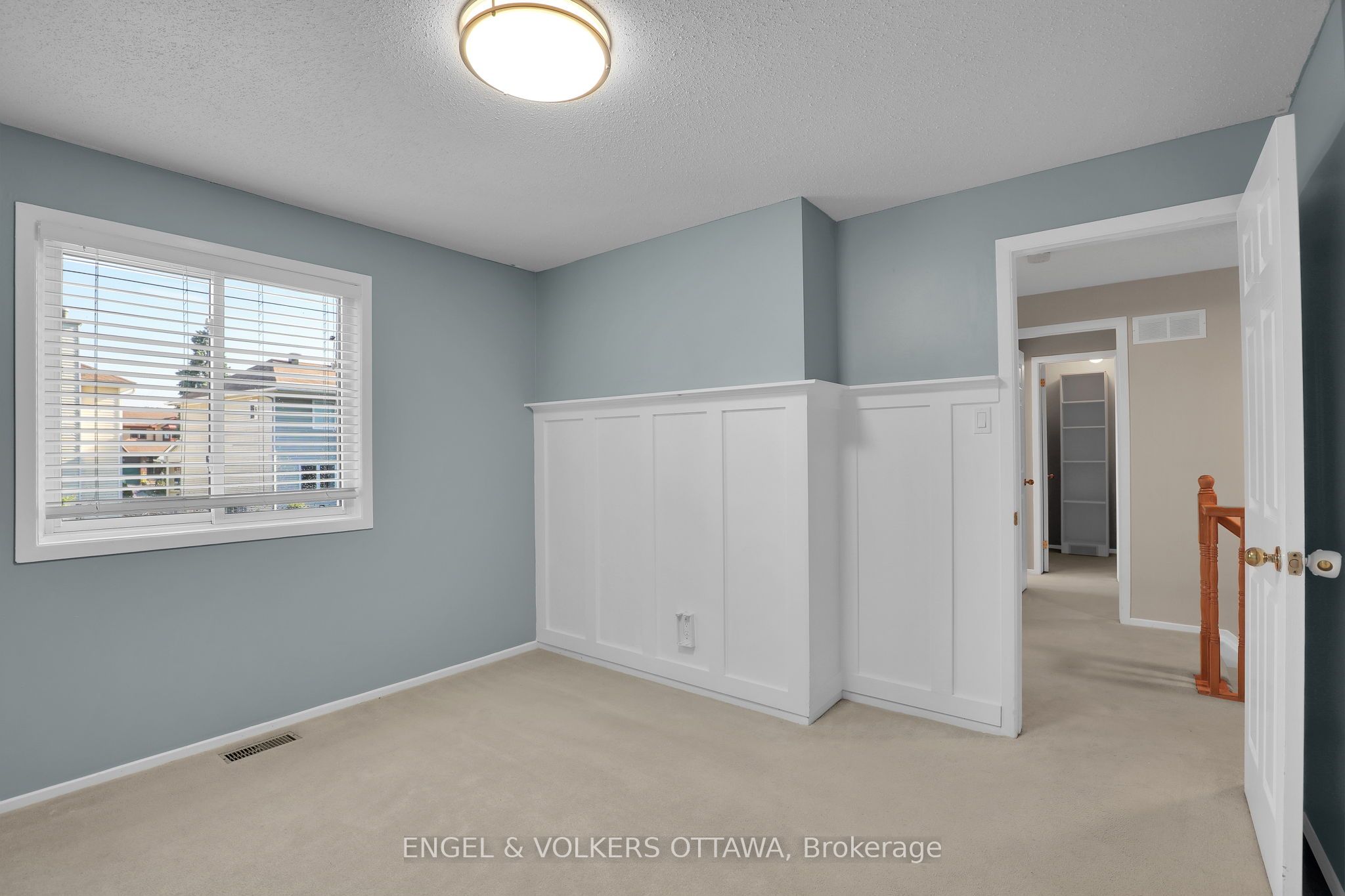 28 Weybridge Drive Property Photo 29