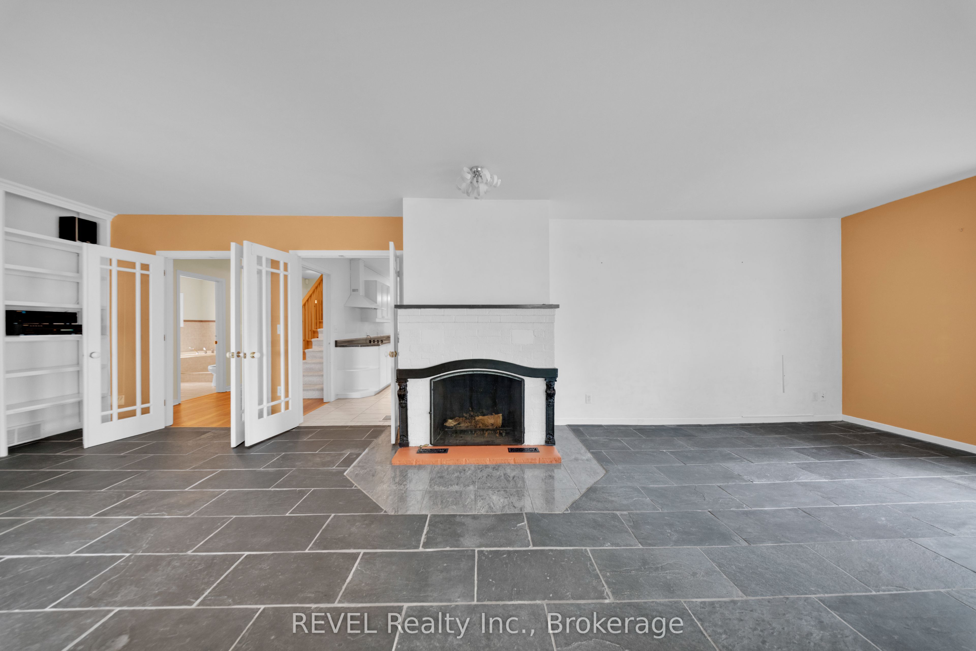 34 Vincent Avenue Property Photo 10