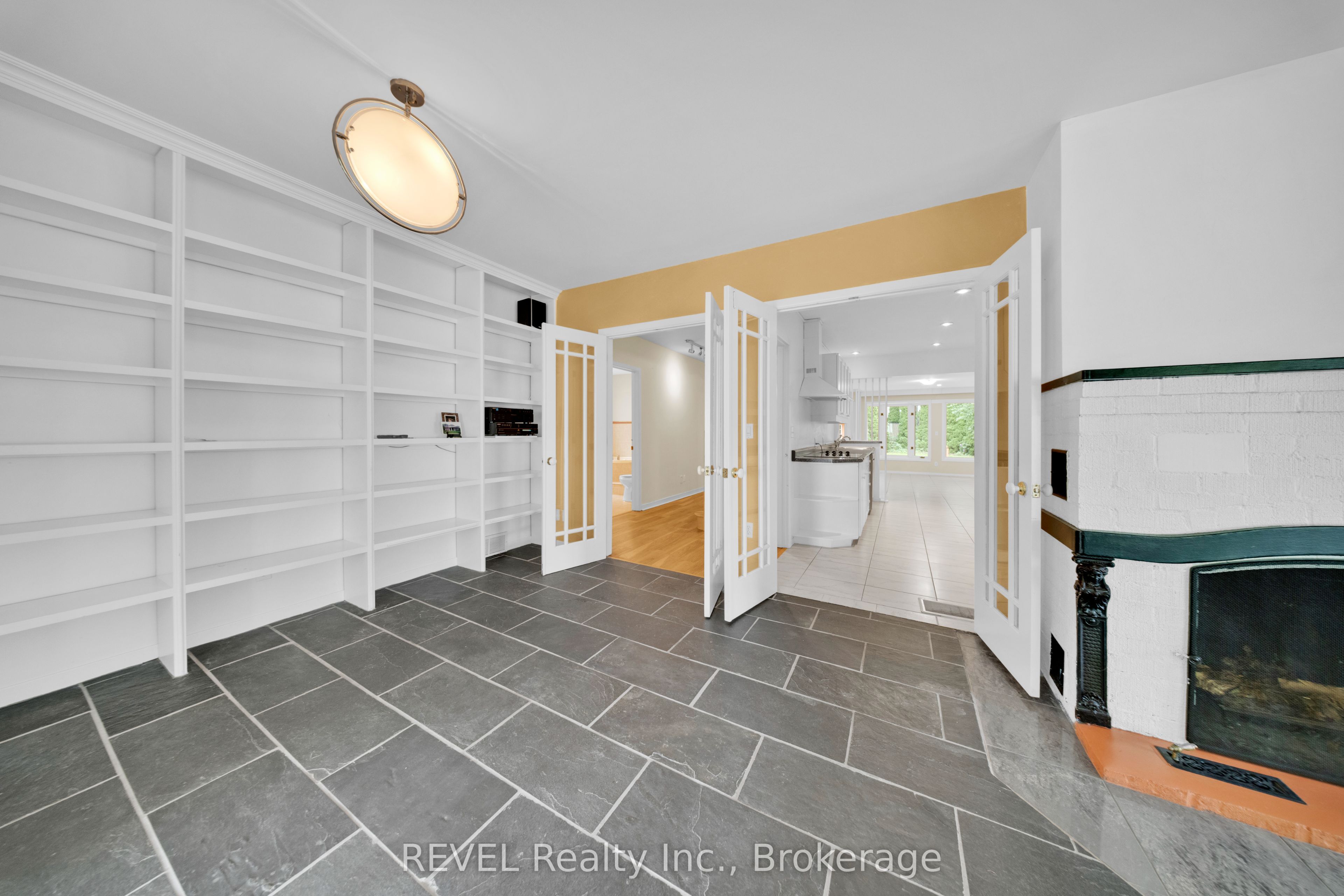 34 Vincent Avenue Property Photo 13