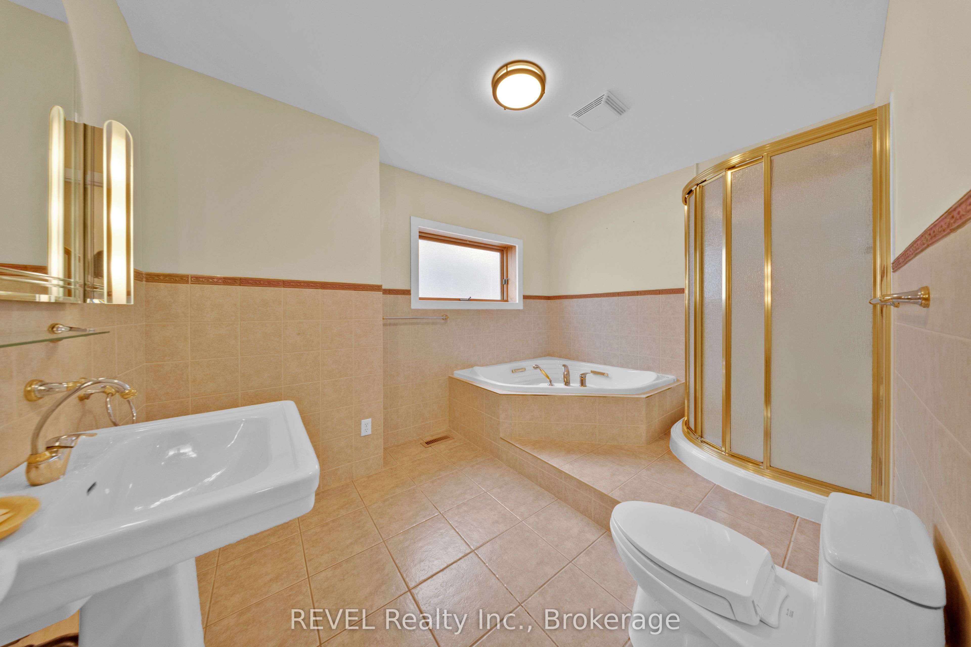 34 Vincent Avenue Property Photo 21