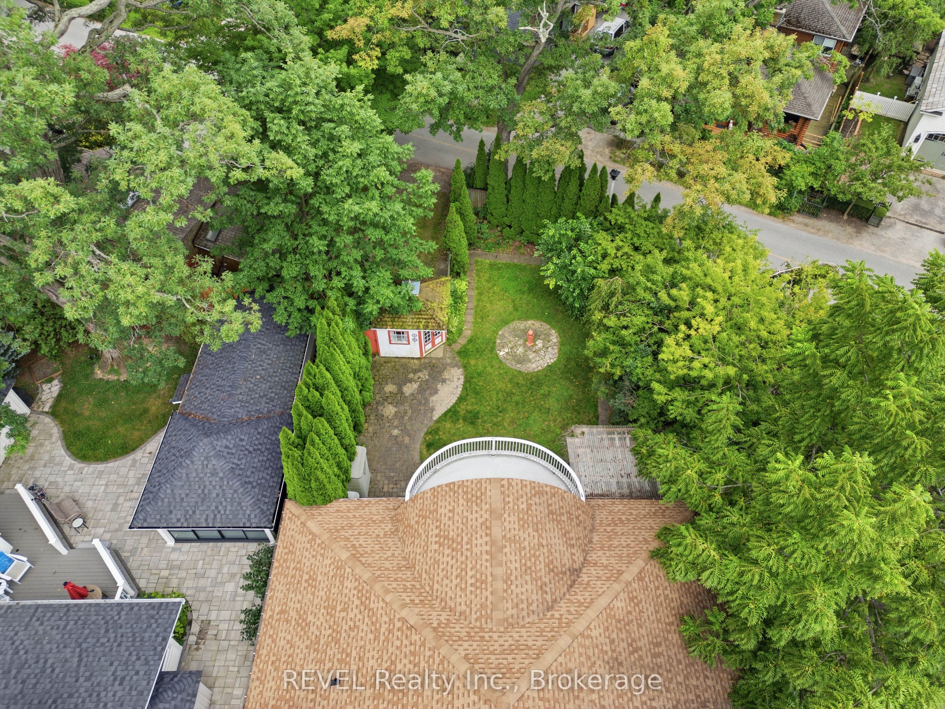 34 Vincent Avenue Property Photo 47