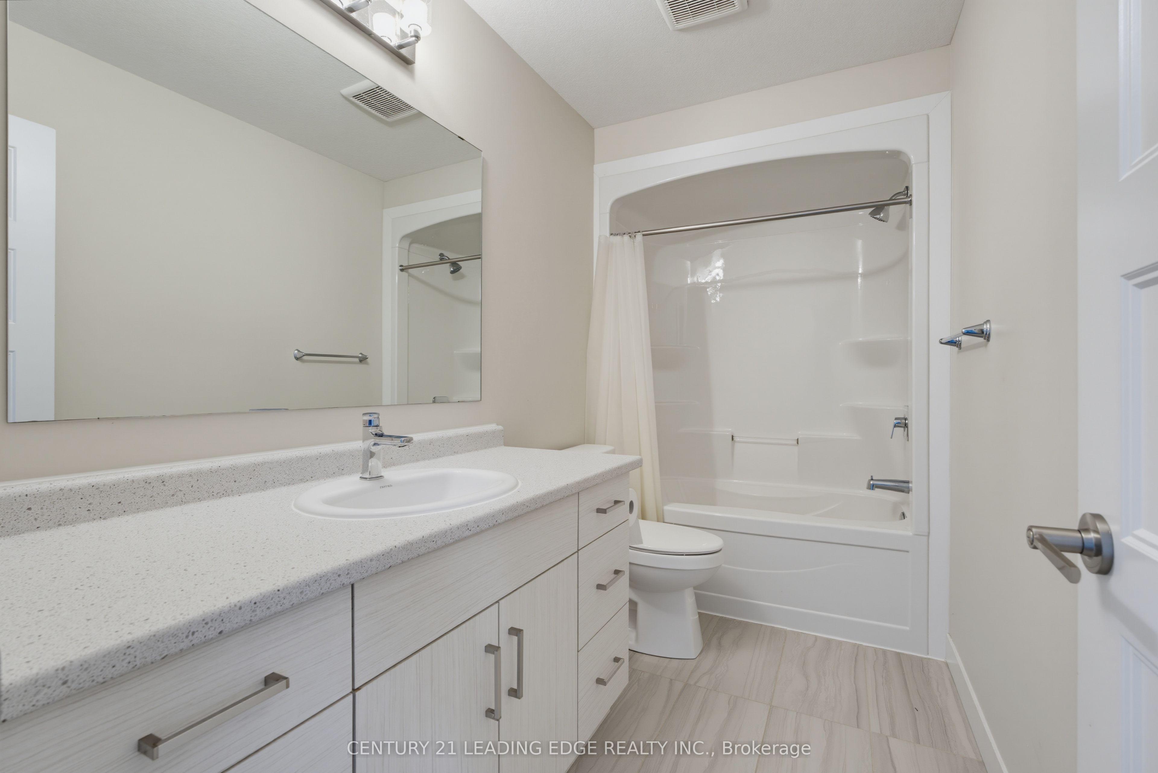 915 Georgetown Drive Property Photo 22
