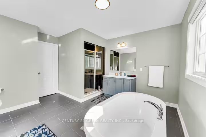 5 Sunset Way Property Photo 27